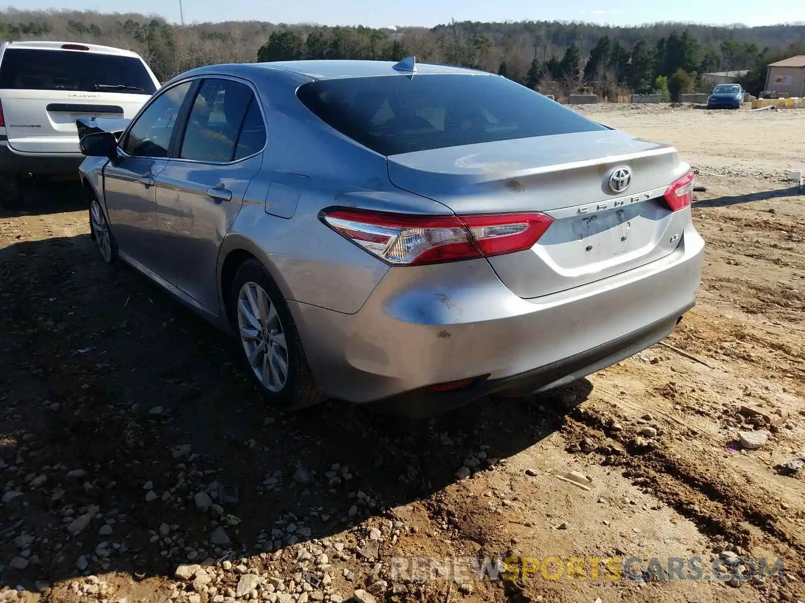 3 Photograph of a damaged car 4T1B11HK5KU686058 TOYOTA CAMRY 2019