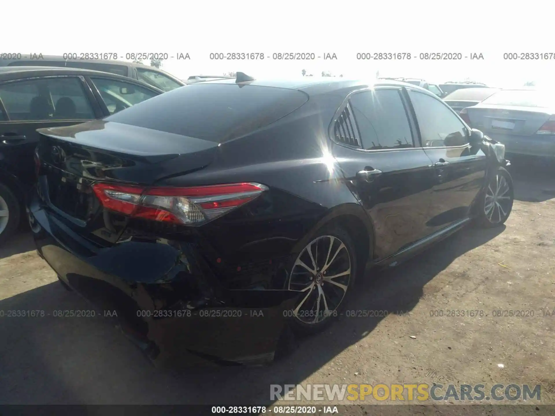 4 Фотография поврежденного автомобиля 4T1B11HK5KU691583 TOYOTA CAMRY 2019