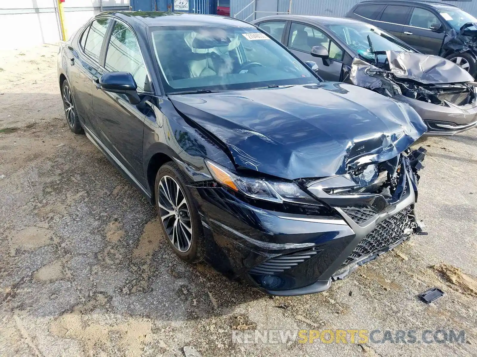 1 Photograph of a damaged car 4T1B11HK5KU691650 TOYOTA CAMRY 2019