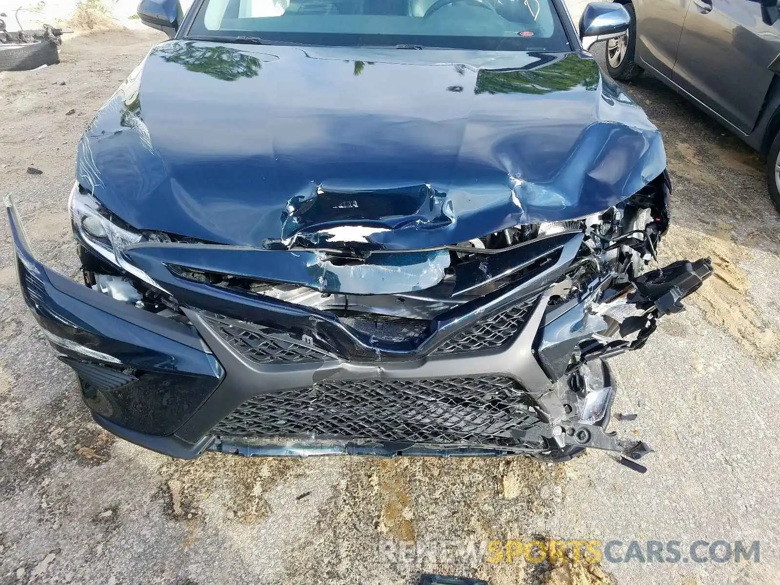 9 Photograph of a damaged car 4T1B11HK5KU691650 TOYOTA CAMRY 2019