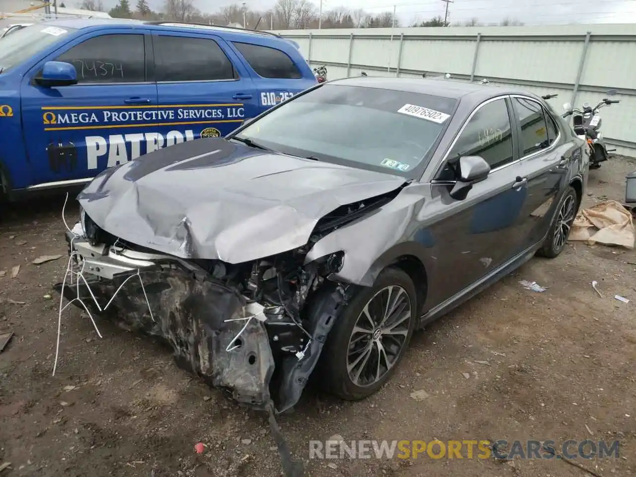 2 Photograph of a damaged car 4T1B11HK5KU694046 TOYOTA CAMRY 2019