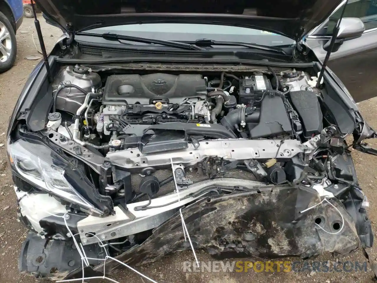 7 Photograph of a damaged car 4T1B11HK5KU694046 TOYOTA CAMRY 2019