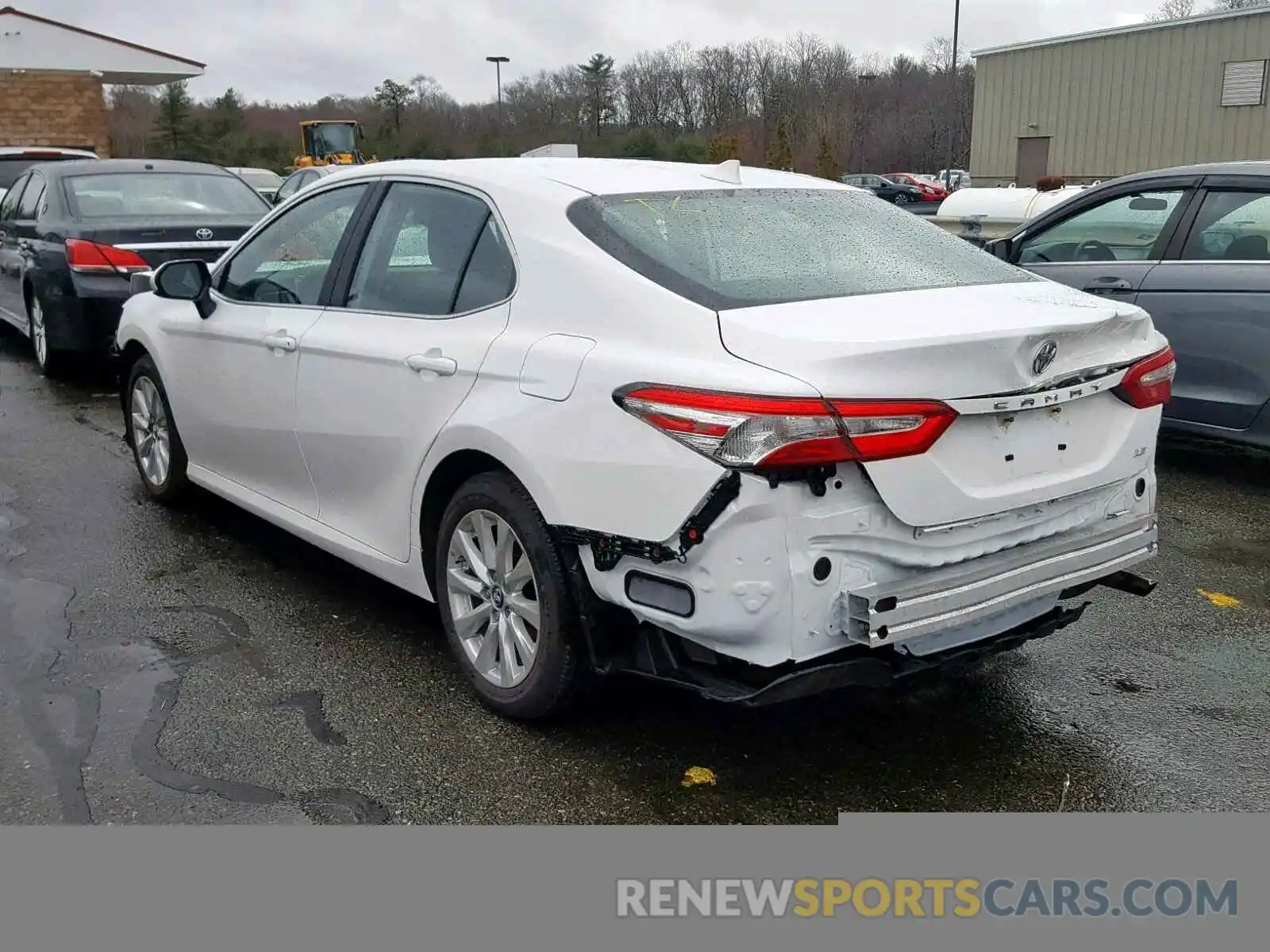 3 Photograph of a damaged car 4T1B11HK5KU694077 TOYOTA CAMRY 2019