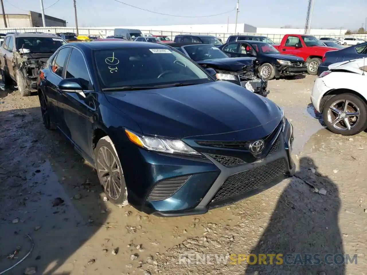 1 Photograph of a damaged car 4T1B11HK5KU695925 TOYOTA CAMRY 2019