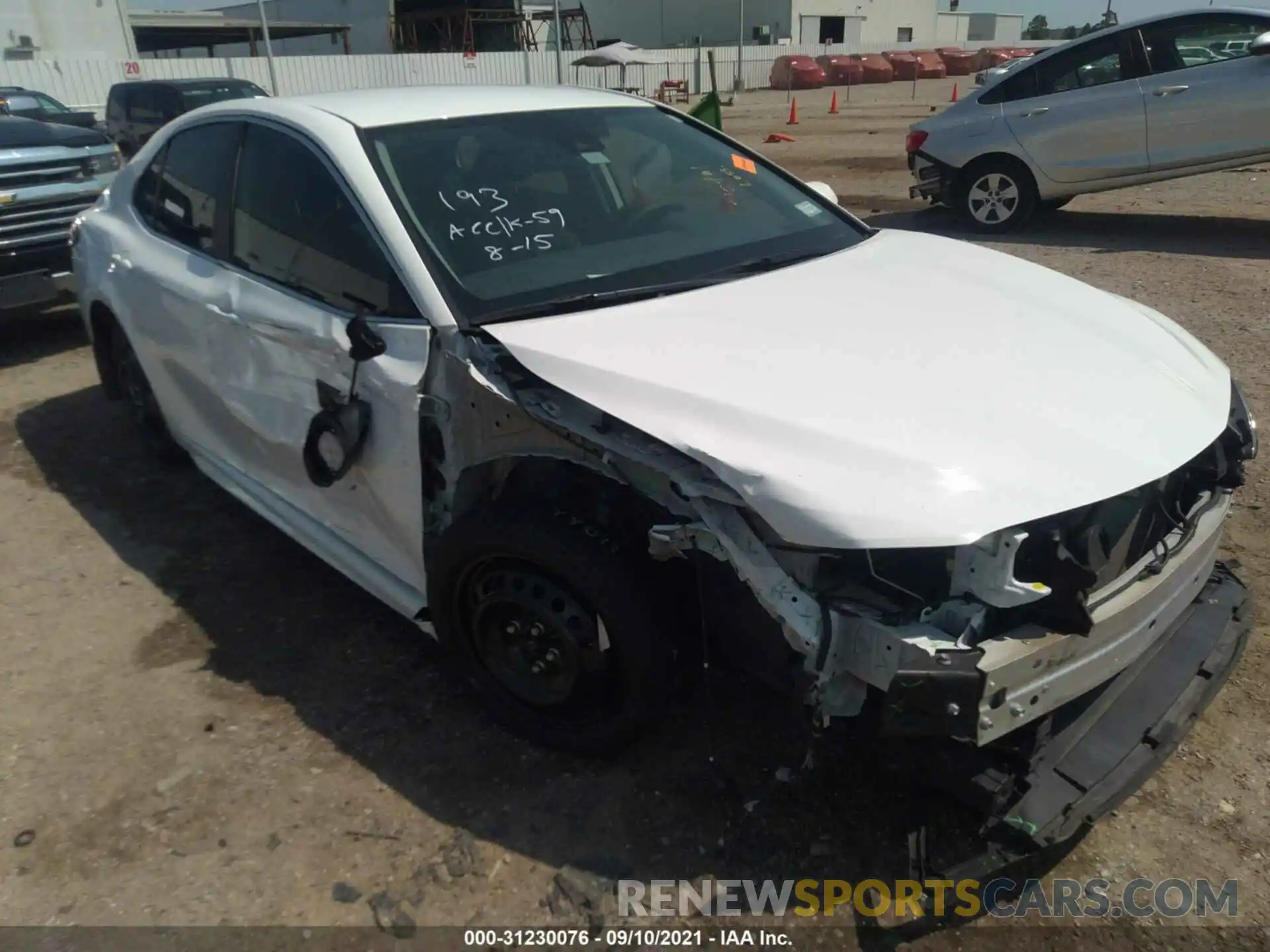 1 Photograph of a damaged car 4T1B11HK5KU696749 TOYOTA CAMRY 2019