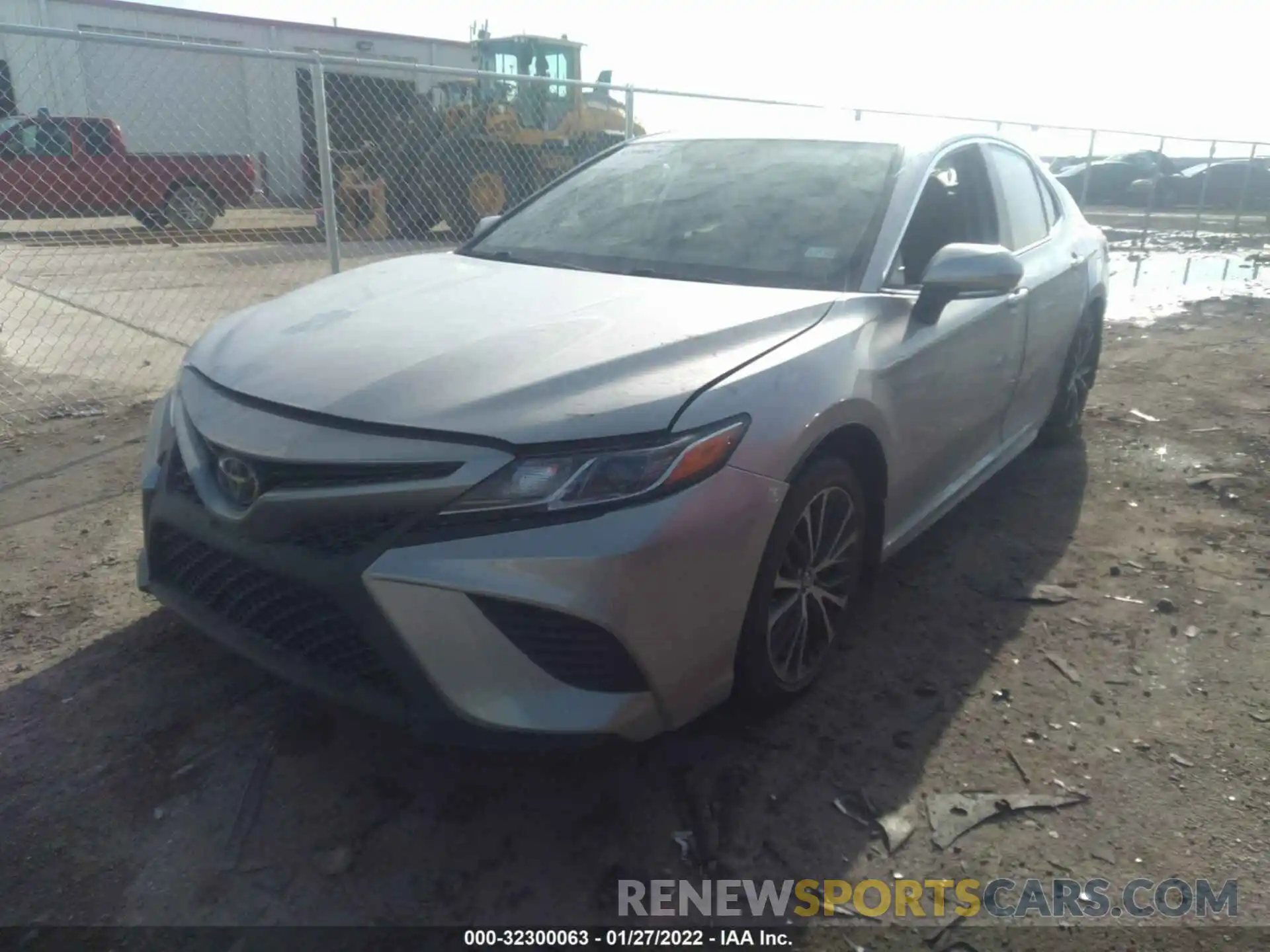 2 Photograph of a damaged car 4T1B11HK5KU697335 TOYOTA CAMRY 2019