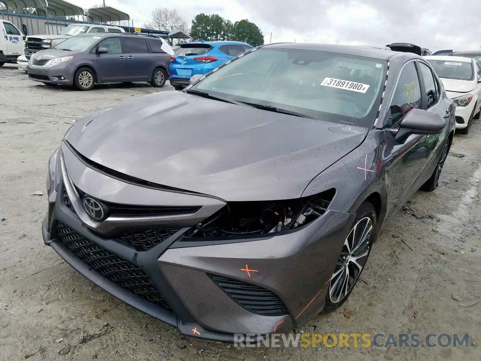 2 Photograph of a damaged car 4T1B11HK5KU704445 TOYOTA CAMRY 2019