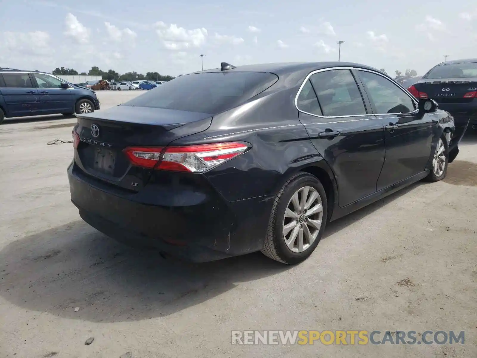 4 Photograph of a damaged car 4T1B11HK5KU709595 TOYOTA CAMRY 2019