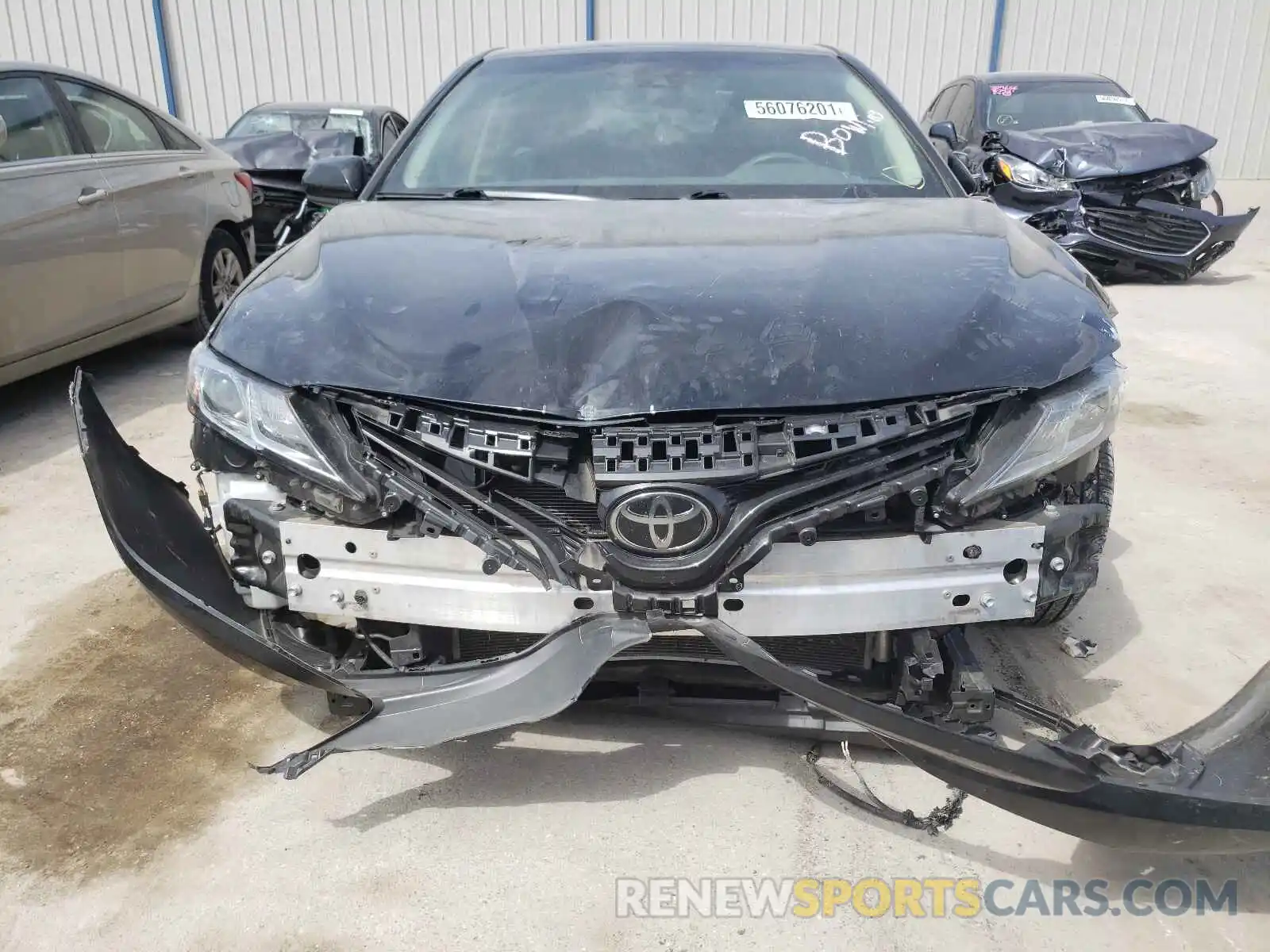 9 Photograph of a damaged car 4T1B11HK5KU709595 TOYOTA CAMRY 2019