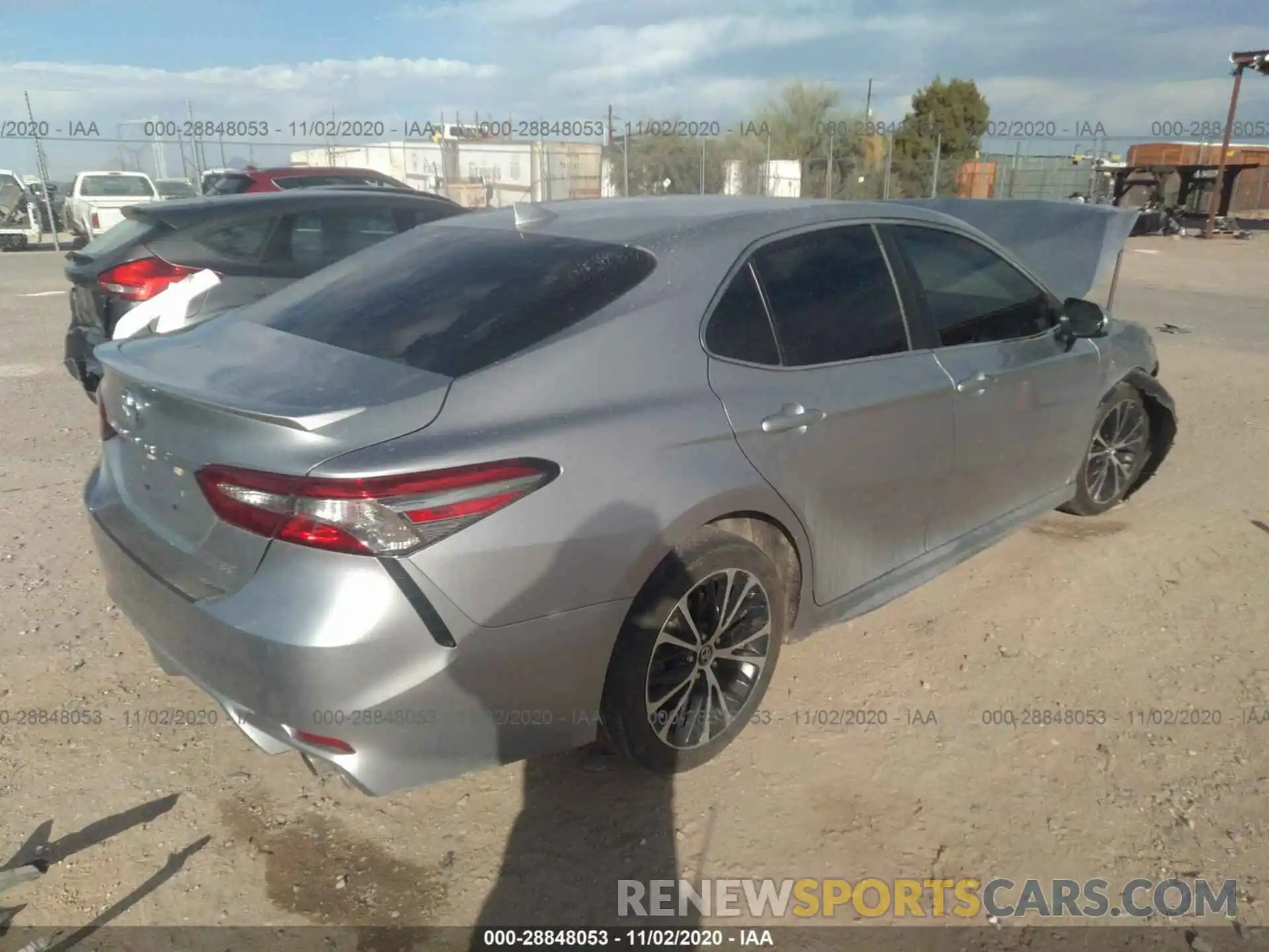 4 Photograph of a damaged car 4T1B11HK5KU709709 TOYOTA CAMRY 2019