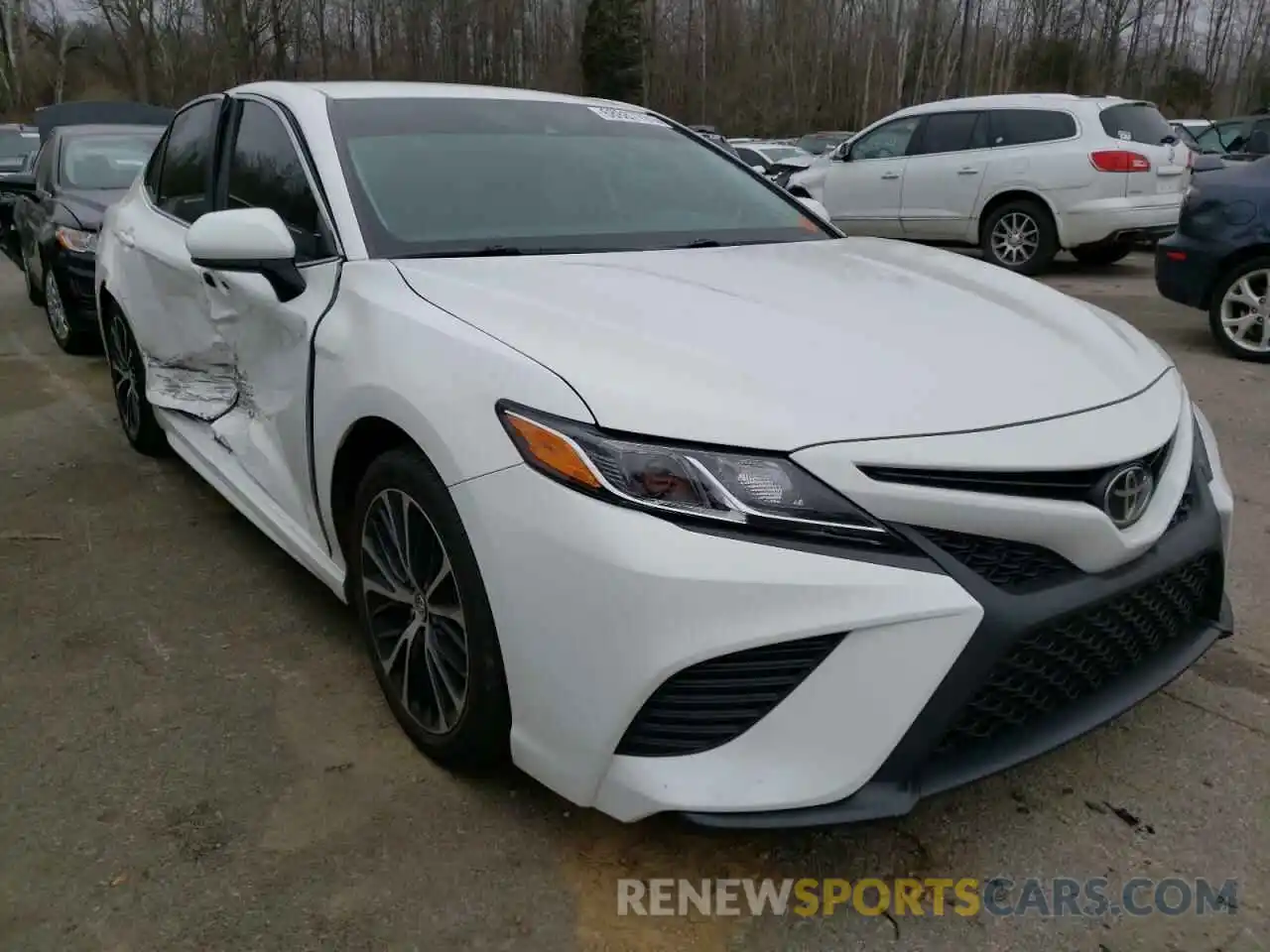 1 Photograph of a damaged car 4T1B11HK5KU710195 TOYOTA CAMRY 2019