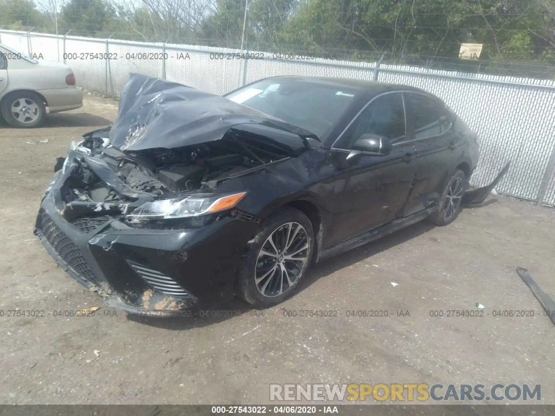 2 Photograph of a damaged car 4T1B11HK5KU710942 TOYOTA CAMRY 2019