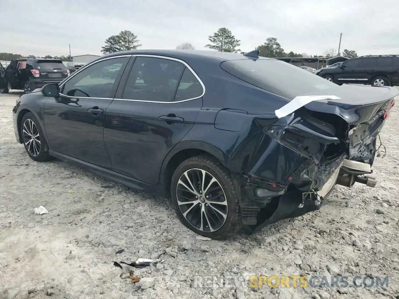 2 Photograph of a damaged car 4T1B11HK5KU712643 TOYOTA CAMRY 2019
