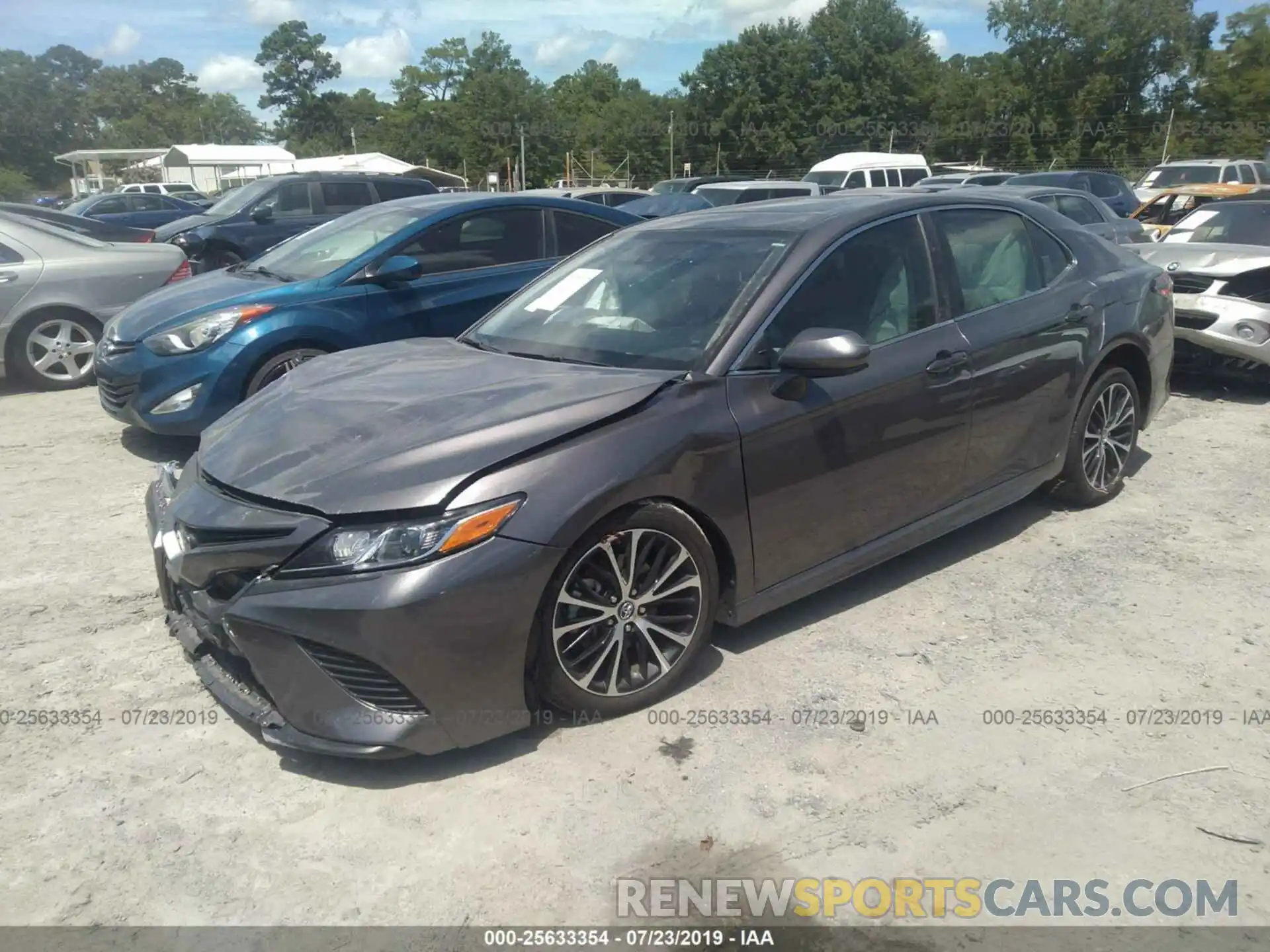 2 Photograph of a damaged car 4T1B11HK5KU713243 TOYOTA CAMRY 2019