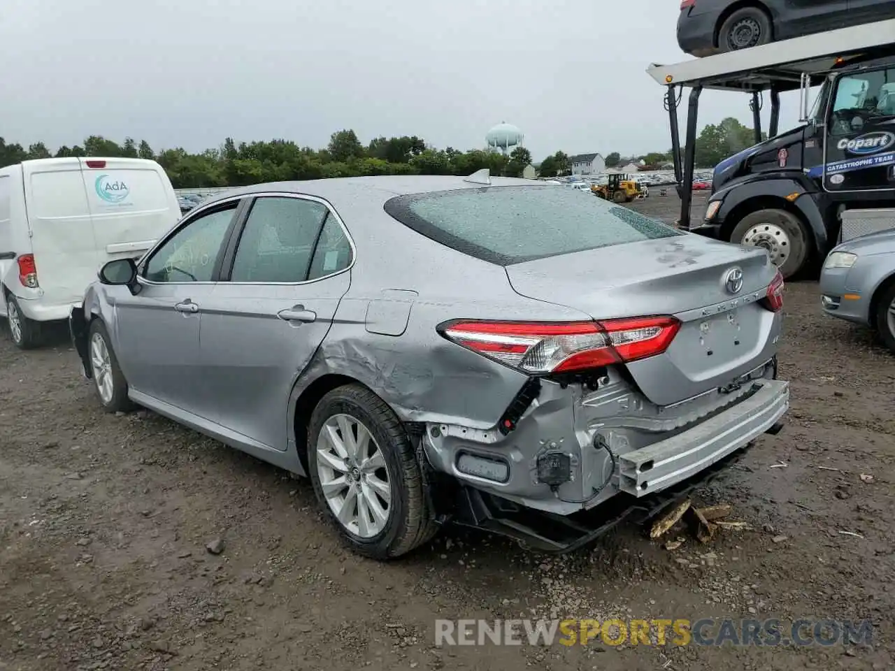 3 Photograph of a damaged car 4T1B11HK5KU715719 TOYOTA CAMRY 2019