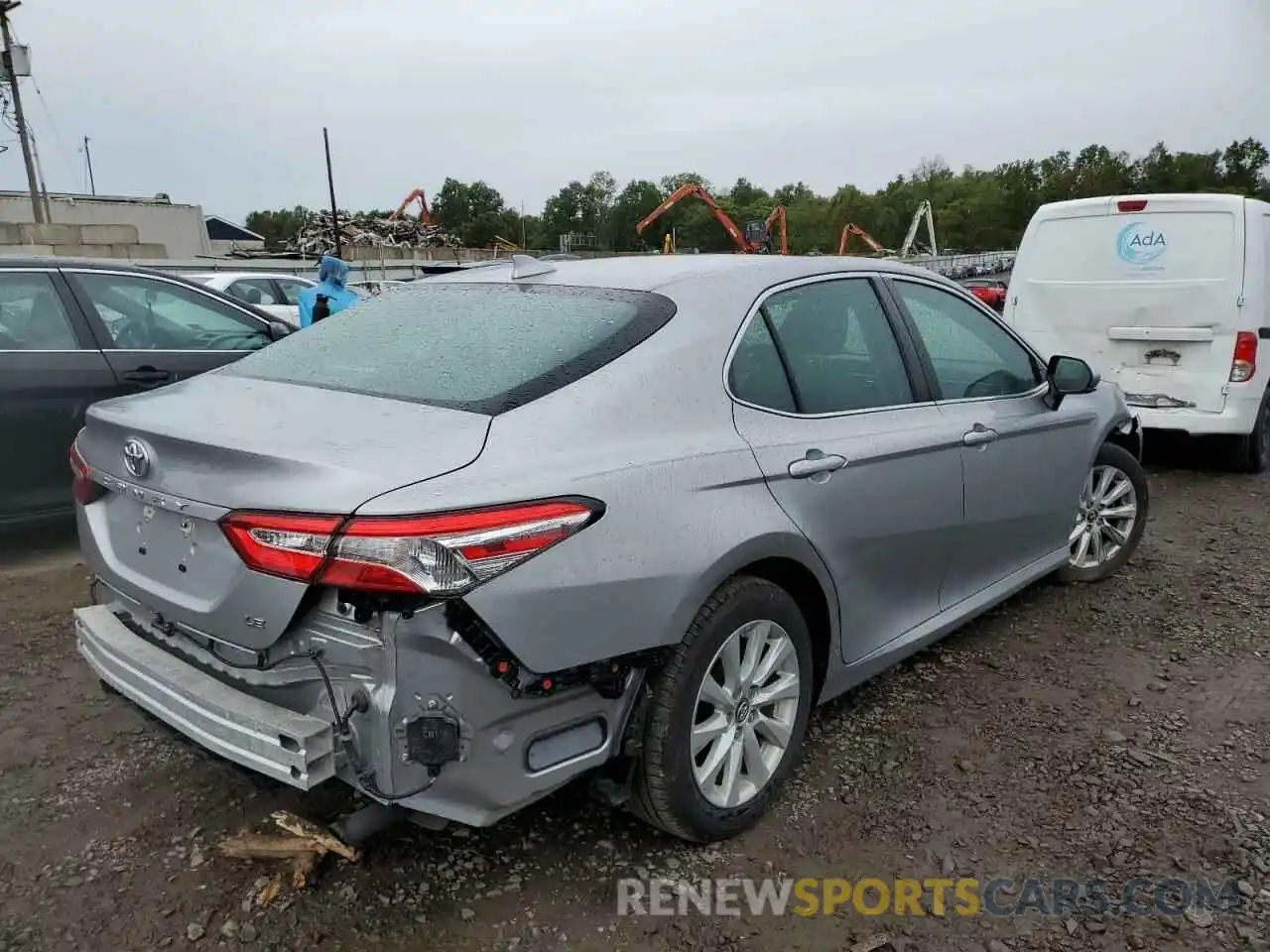 4 Photograph of a damaged car 4T1B11HK5KU715719 TOYOTA CAMRY 2019