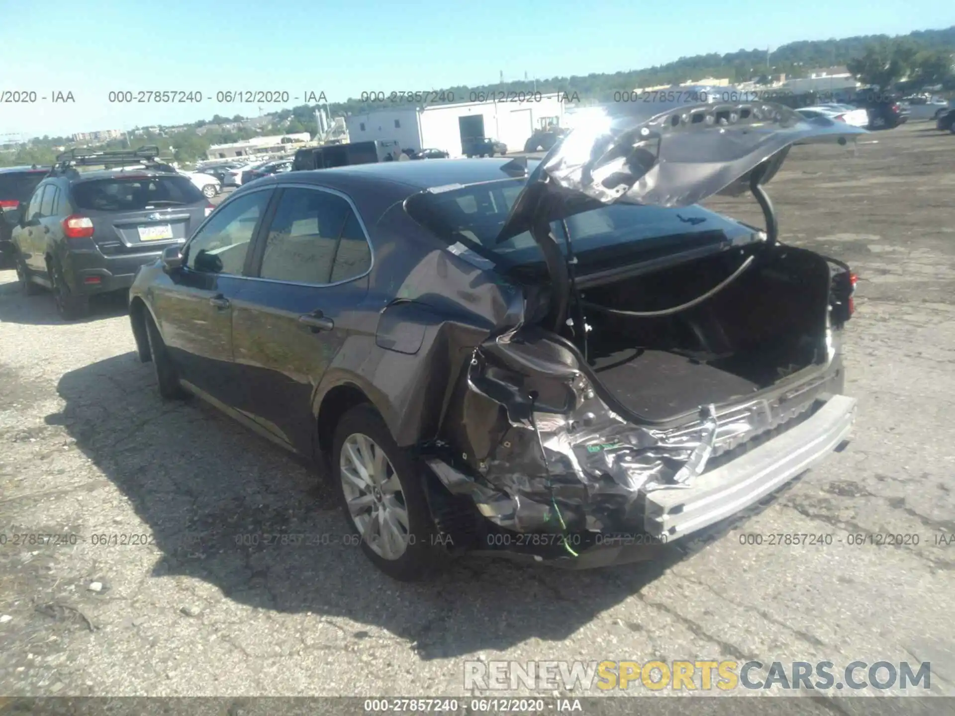 3 Photograph of a damaged car 4T1B11HK5KU718281 TOYOTA CAMRY 2019