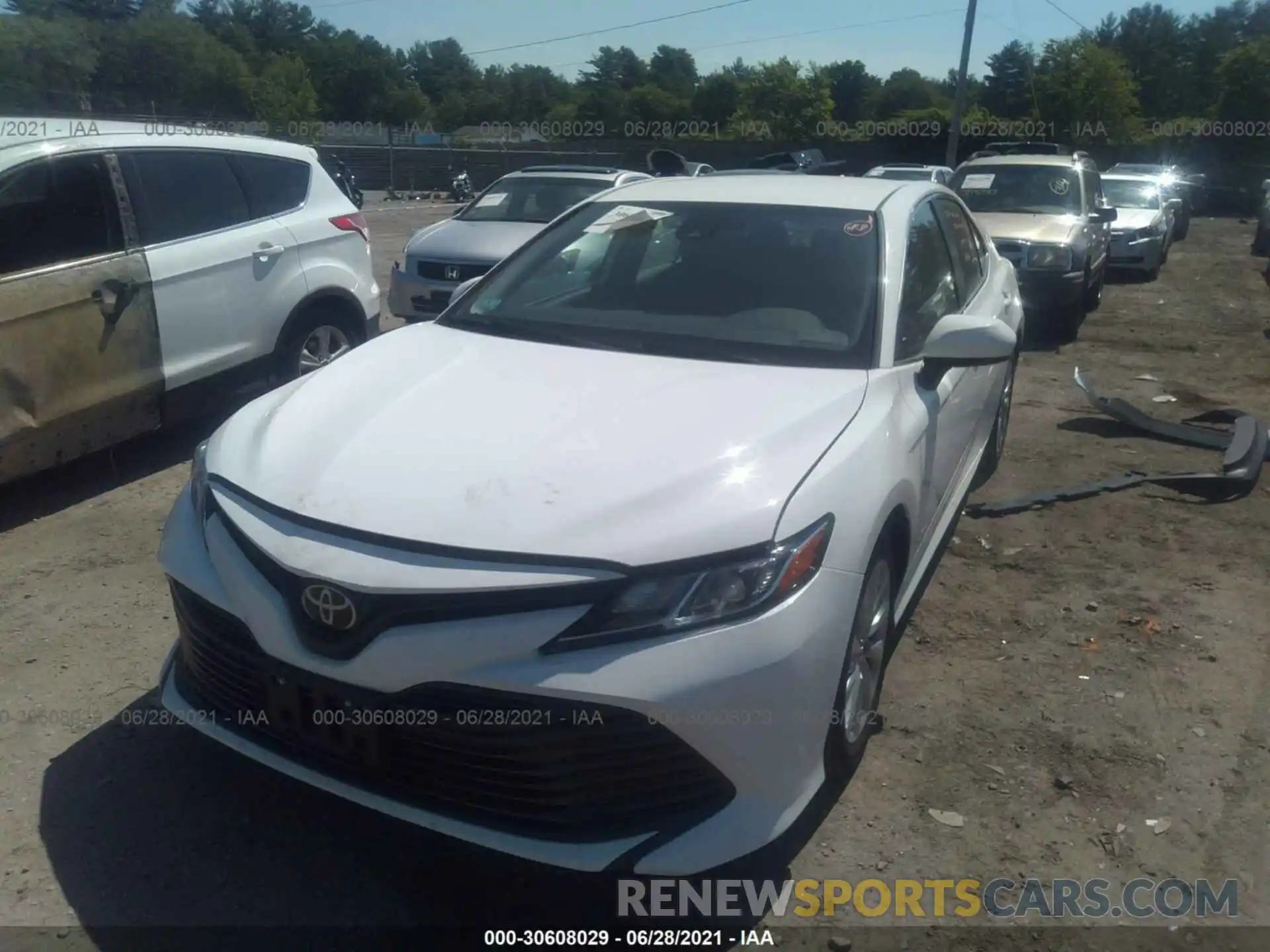 2 Photograph of a damaged car 4T1B11HK5KU718698 TOYOTA CAMRY 2019