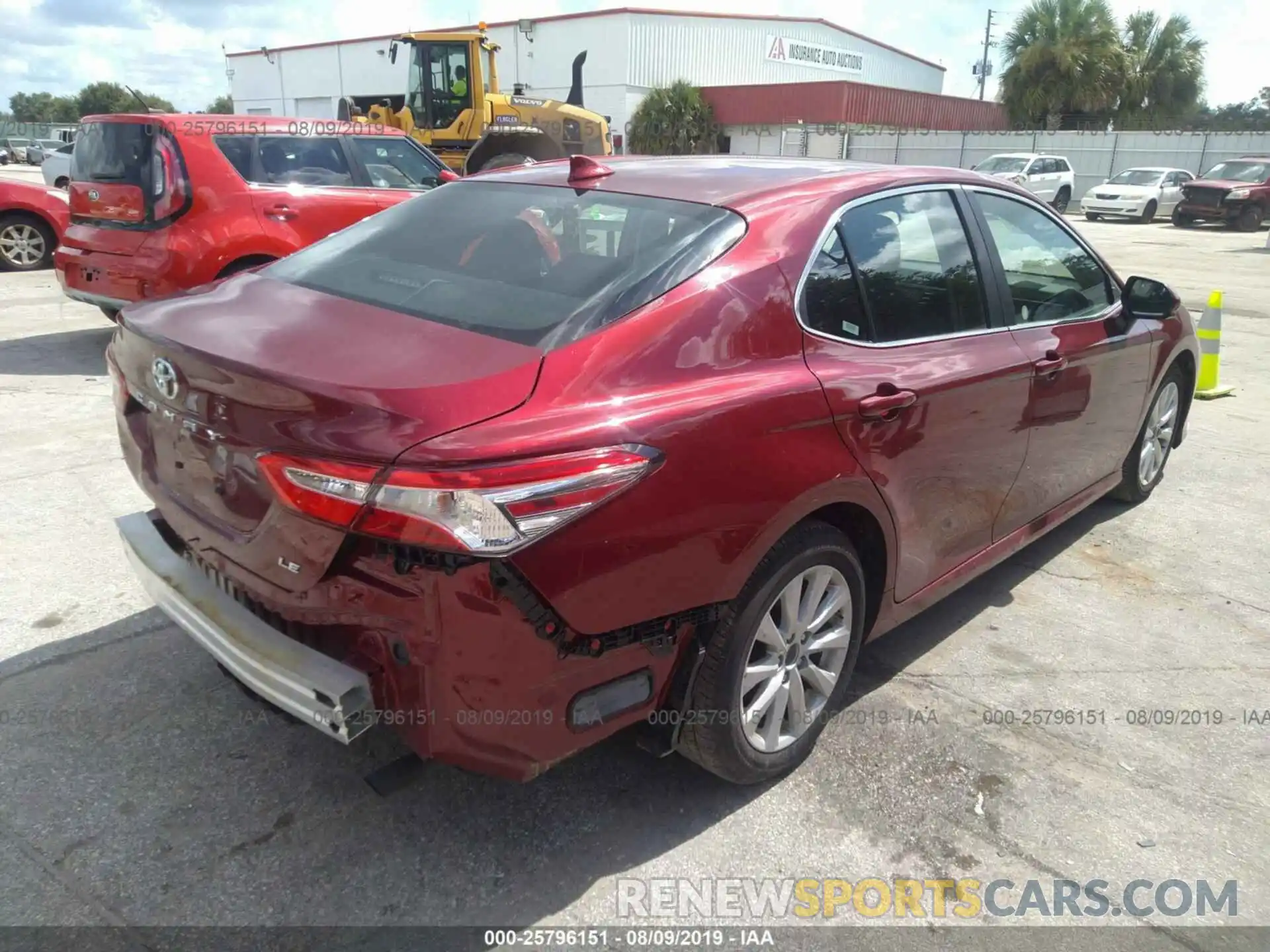 4 Photograph of a damaged car 4T1B11HK5KU720077 TOYOTA CAMRY 2019