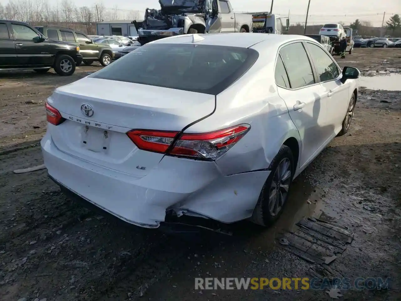 4 Фотография поврежденного автомобиля 4T1B11HK5KU720628 TOYOTA CAMRY 2019