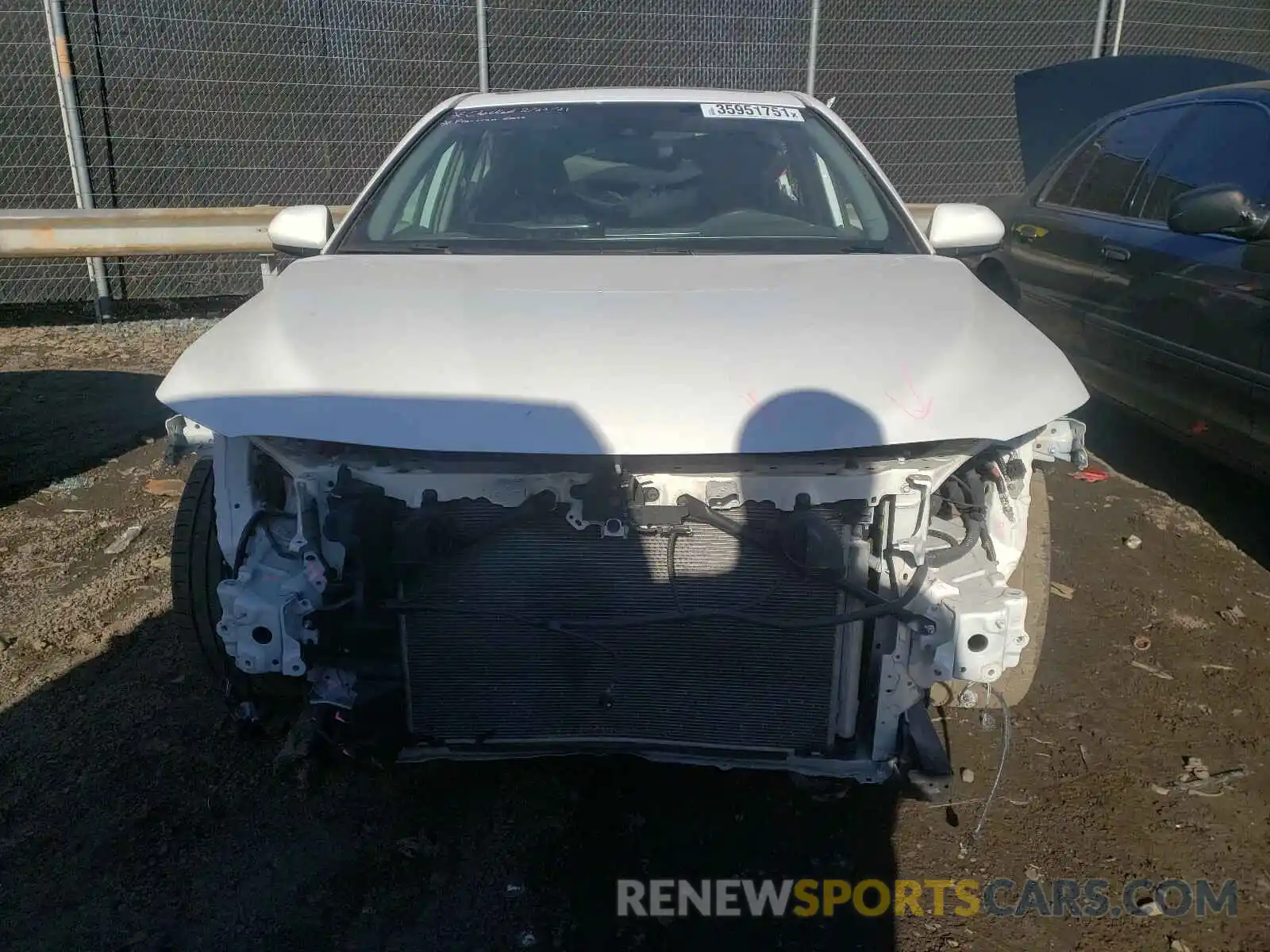 9 Photograph of a damaged car 4T1B11HK5KU721312 TOYOTA CAMRY 2019