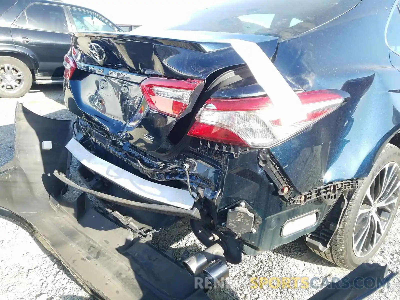 9 Photograph of a damaged car 4T1B11HK5KU721598 TOYOTA CAMRY 2019