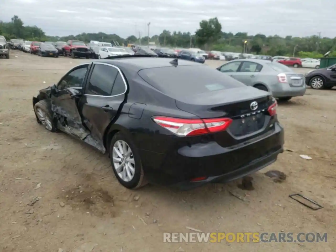 3 Photograph of a damaged car 4T1B11HK5KU724436 TOYOTA CAMRY 2019