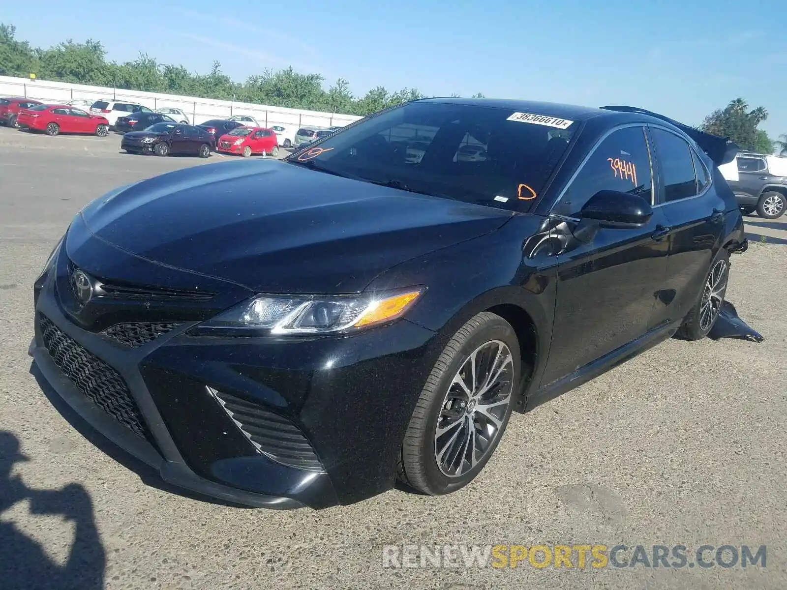 2 Photograph of a damaged car 4T1B11HK5KU725103 TOYOTA CAMRY 2019