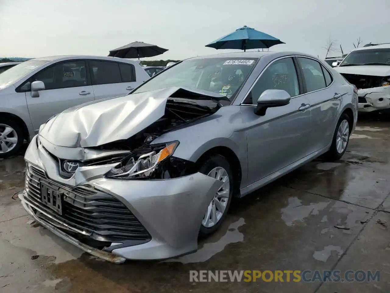 2 Photograph of a damaged car 4T1B11HK5KU728261 TOYOTA CAMRY 2019