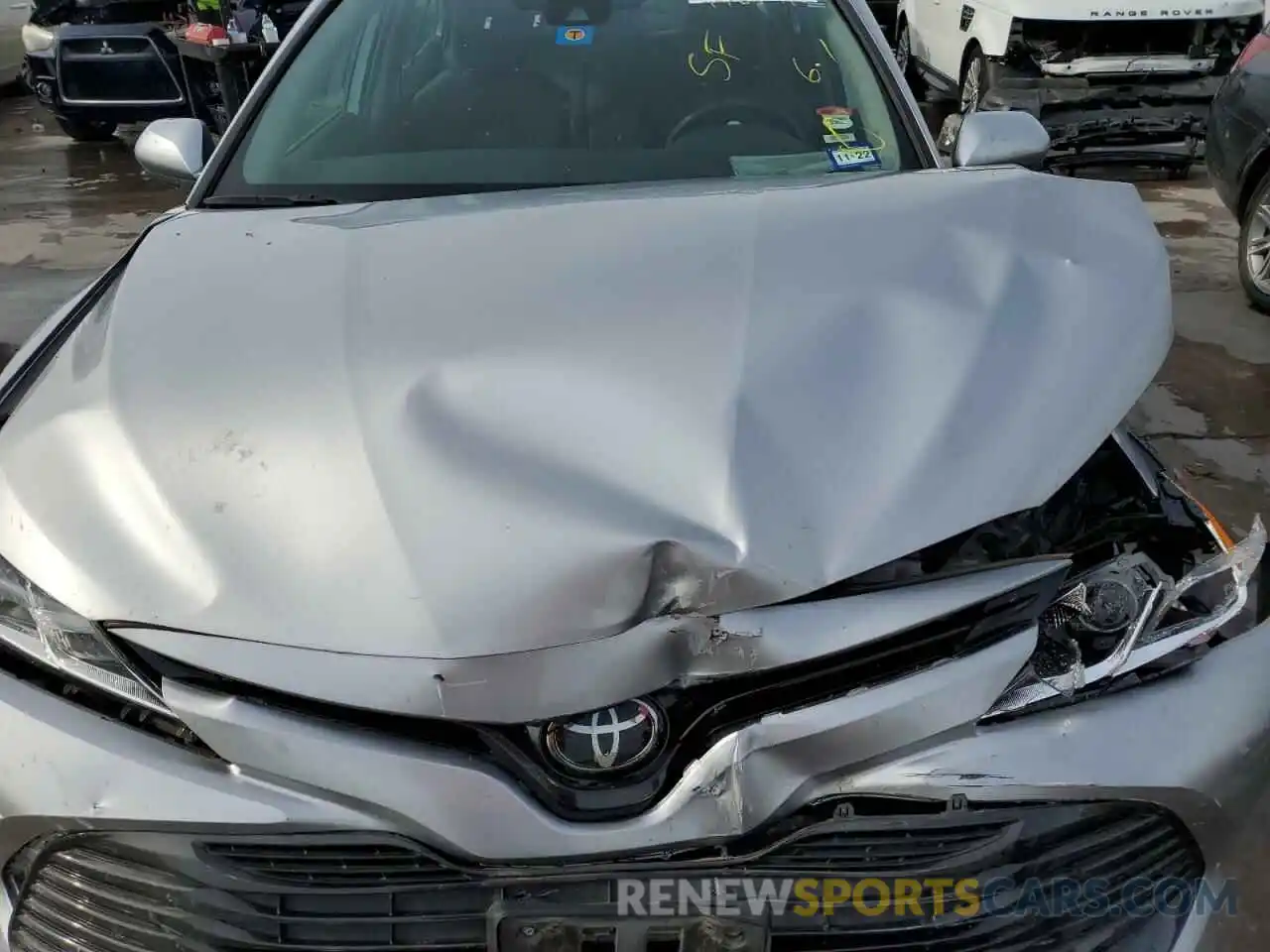 7 Photograph of a damaged car 4T1B11HK5KU728261 TOYOTA CAMRY 2019