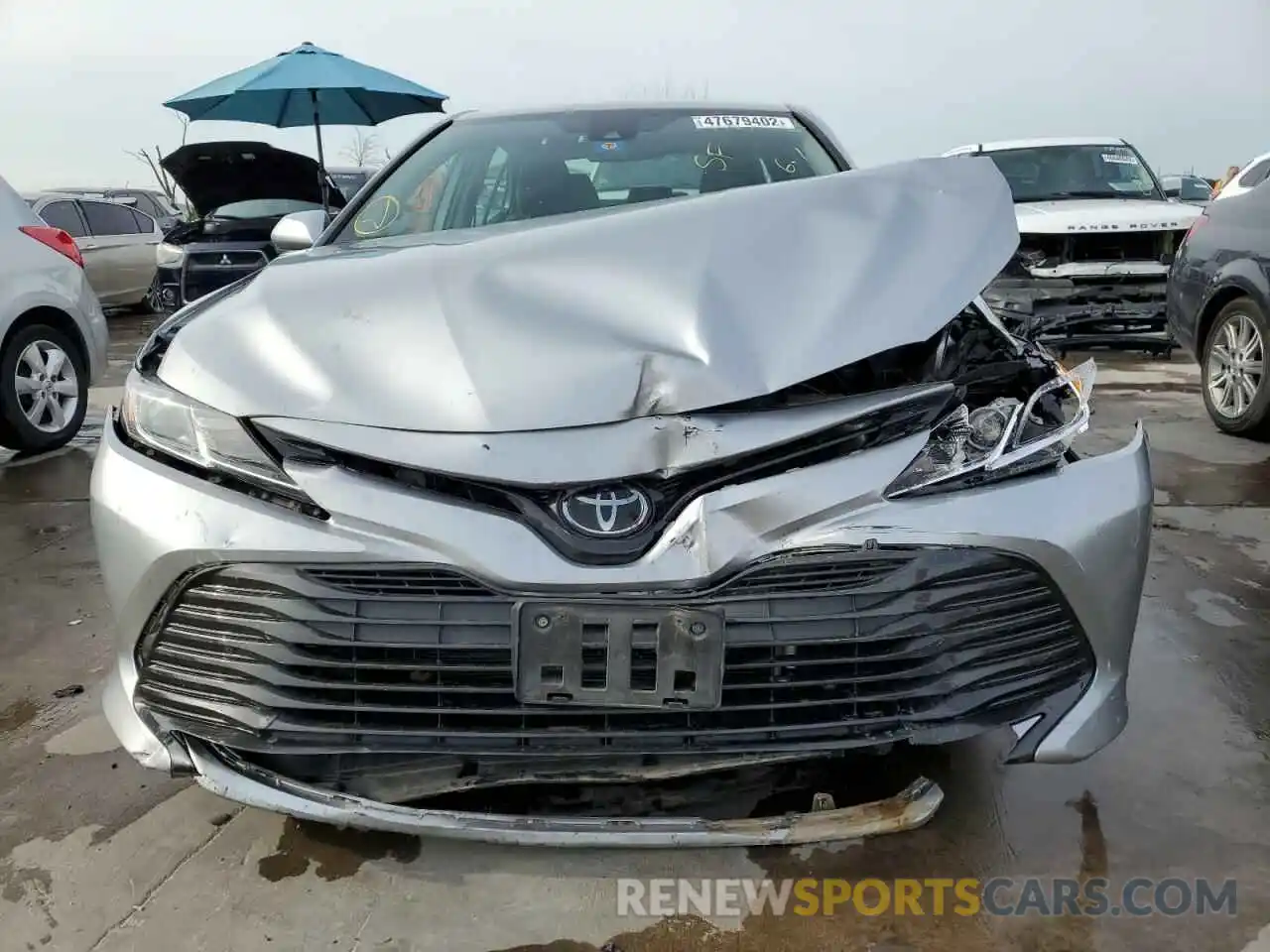 9 Photograph of a damaged car 4T1B11HK5KU728261 TOYOTA CAMRY 2019