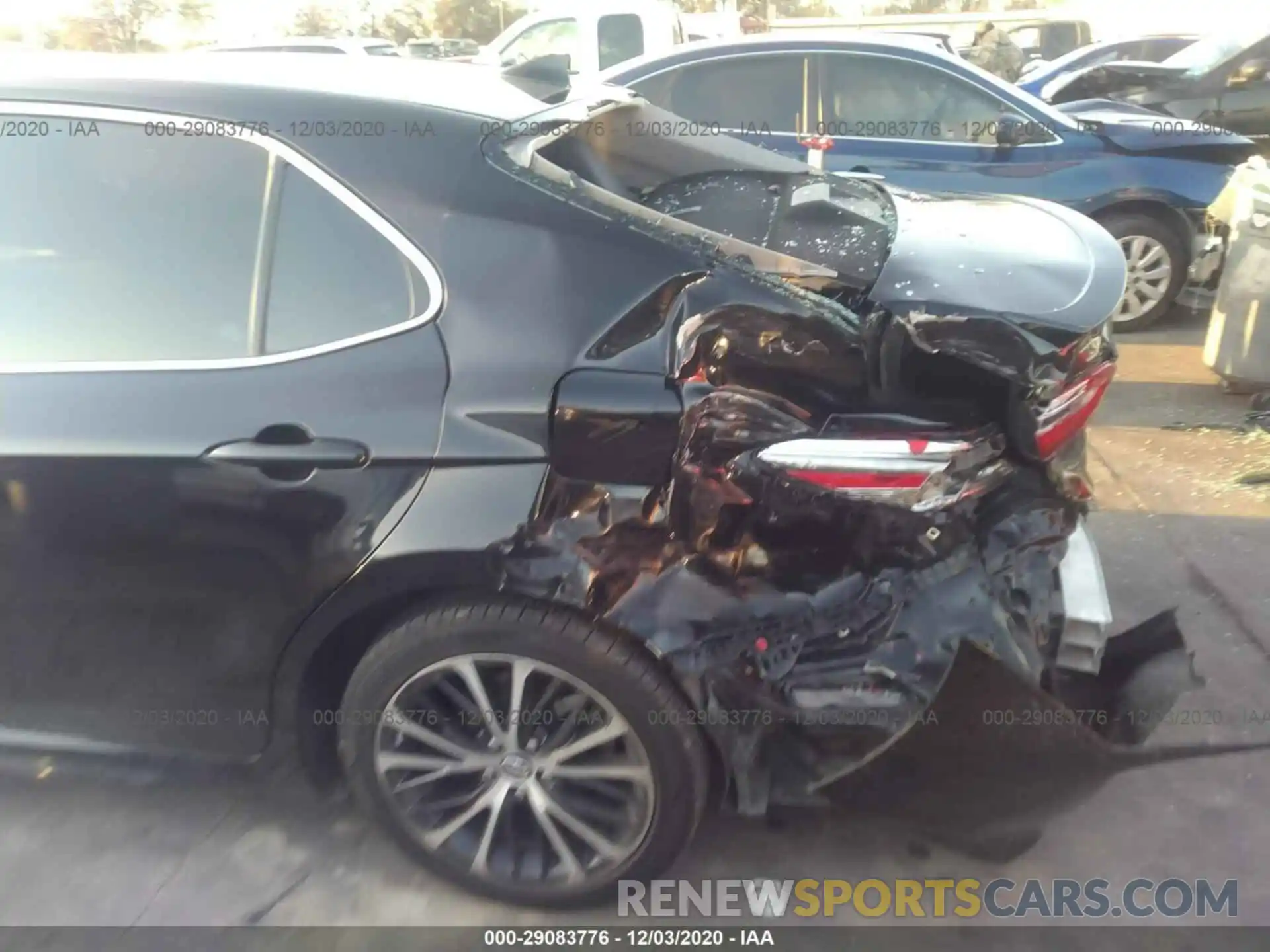 6 Photograph of a damaged car 4T1B11HK5KU728650 TOYOTA CAMRY 2019