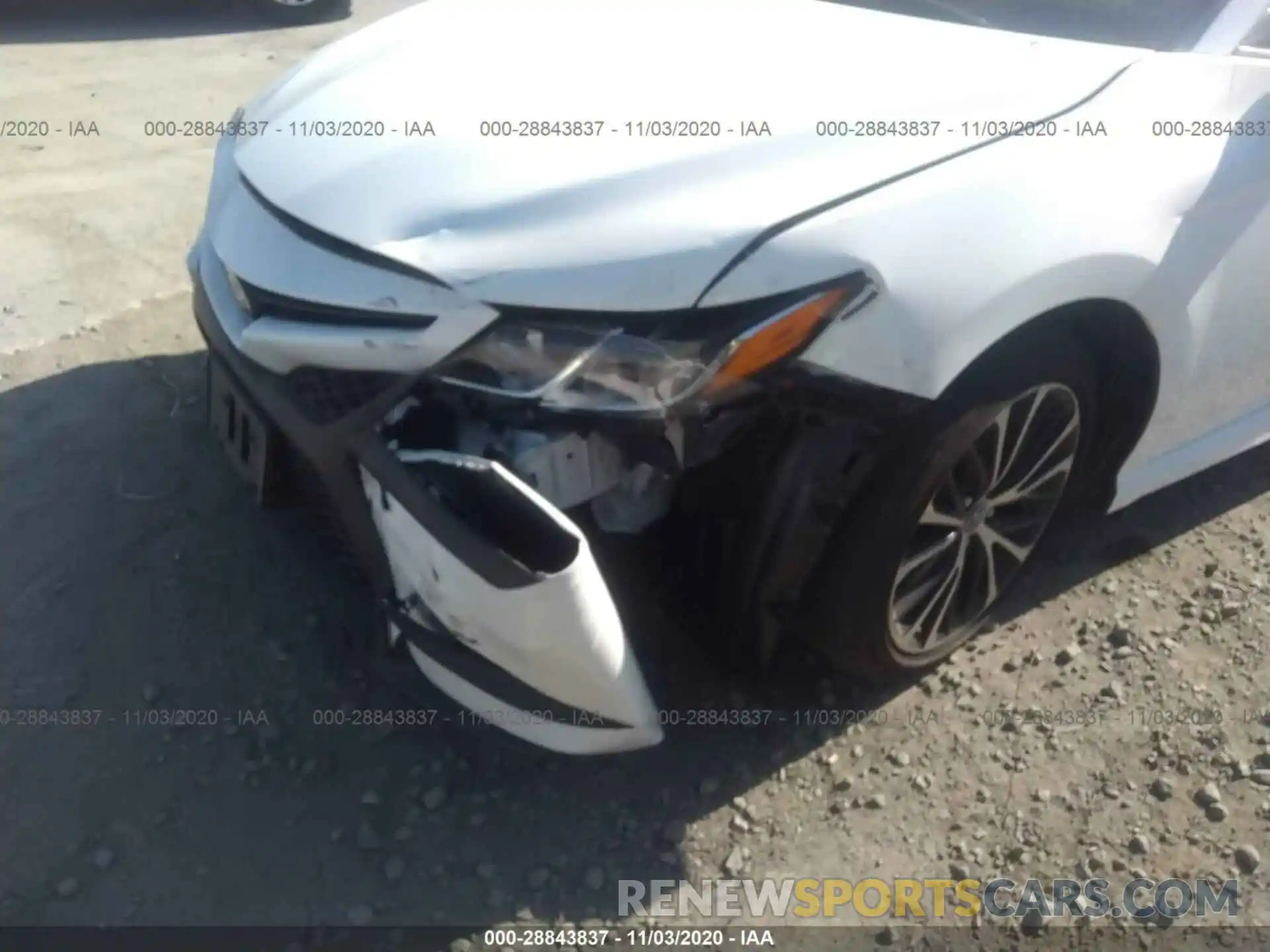 6 Photograph of a damaged car 4T1B11HK5KU728938 TOYOTA CAMRY 2019