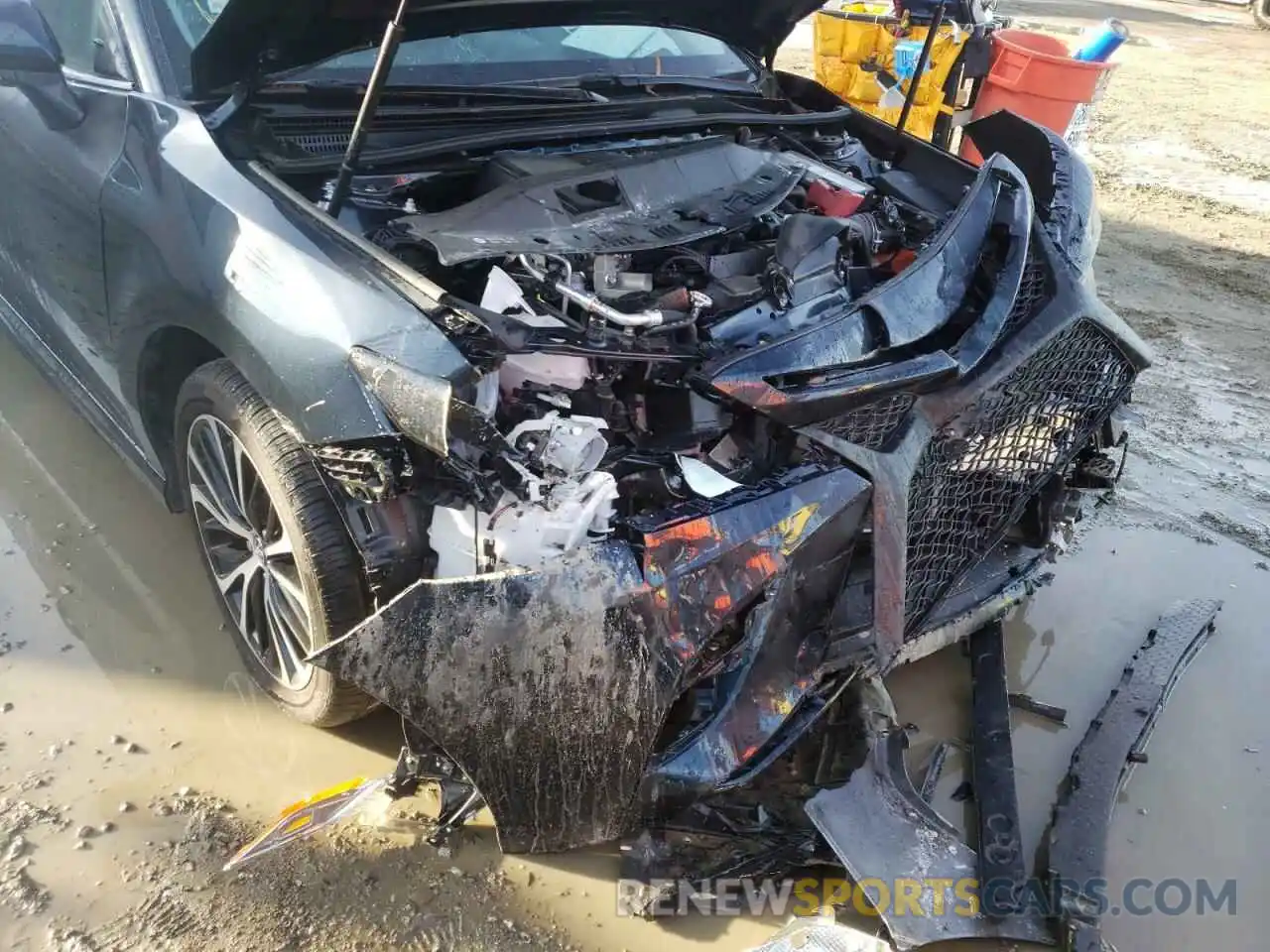 9 Photograph of a damaged car 4T1B11HK5KU730060 TOYOTA CAMRY 2019