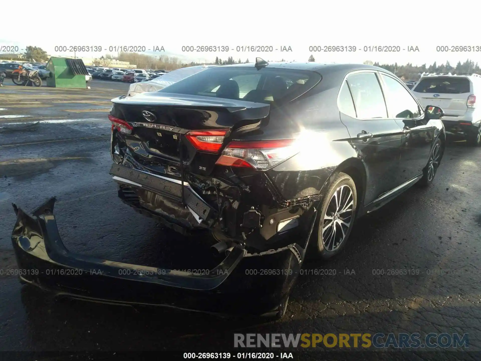 4 Photograph of a damaged car 4T1B11HK5KU730916 TOYOTA CAMRY 2019