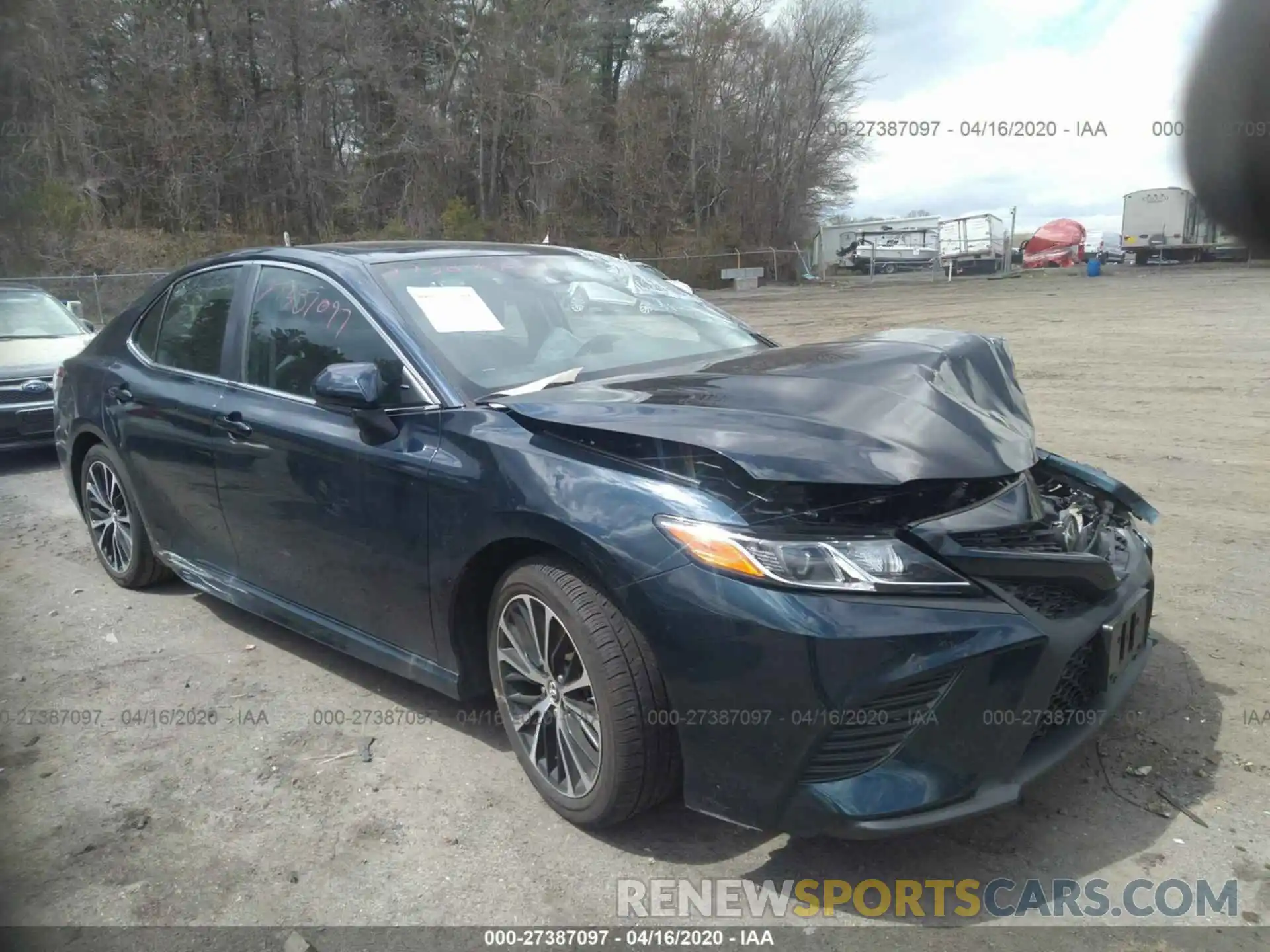 1 Photograph of a damaged car 4T1B11HK5KU731712 TOYOTA CAMRY 2019