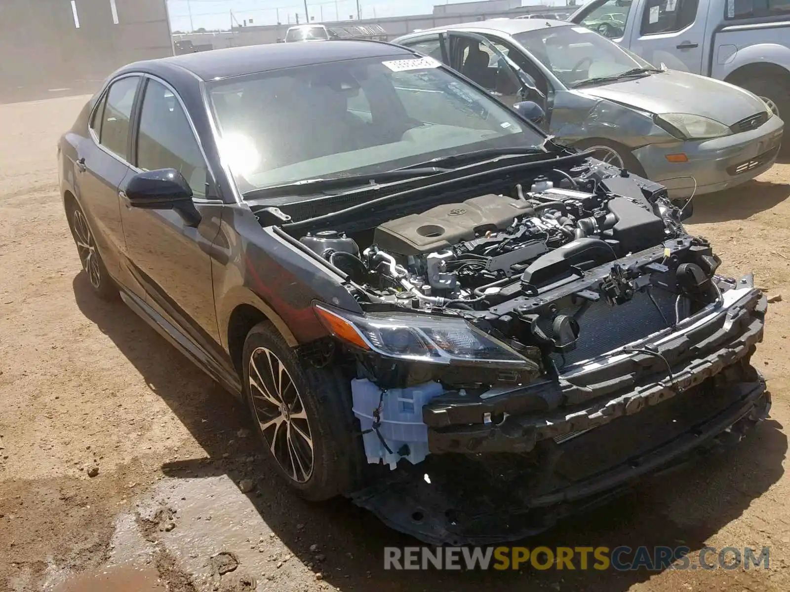 1 Photograph of a damaged car 4T1B11HK5KU733220 TOYOTA CAMRY 2019