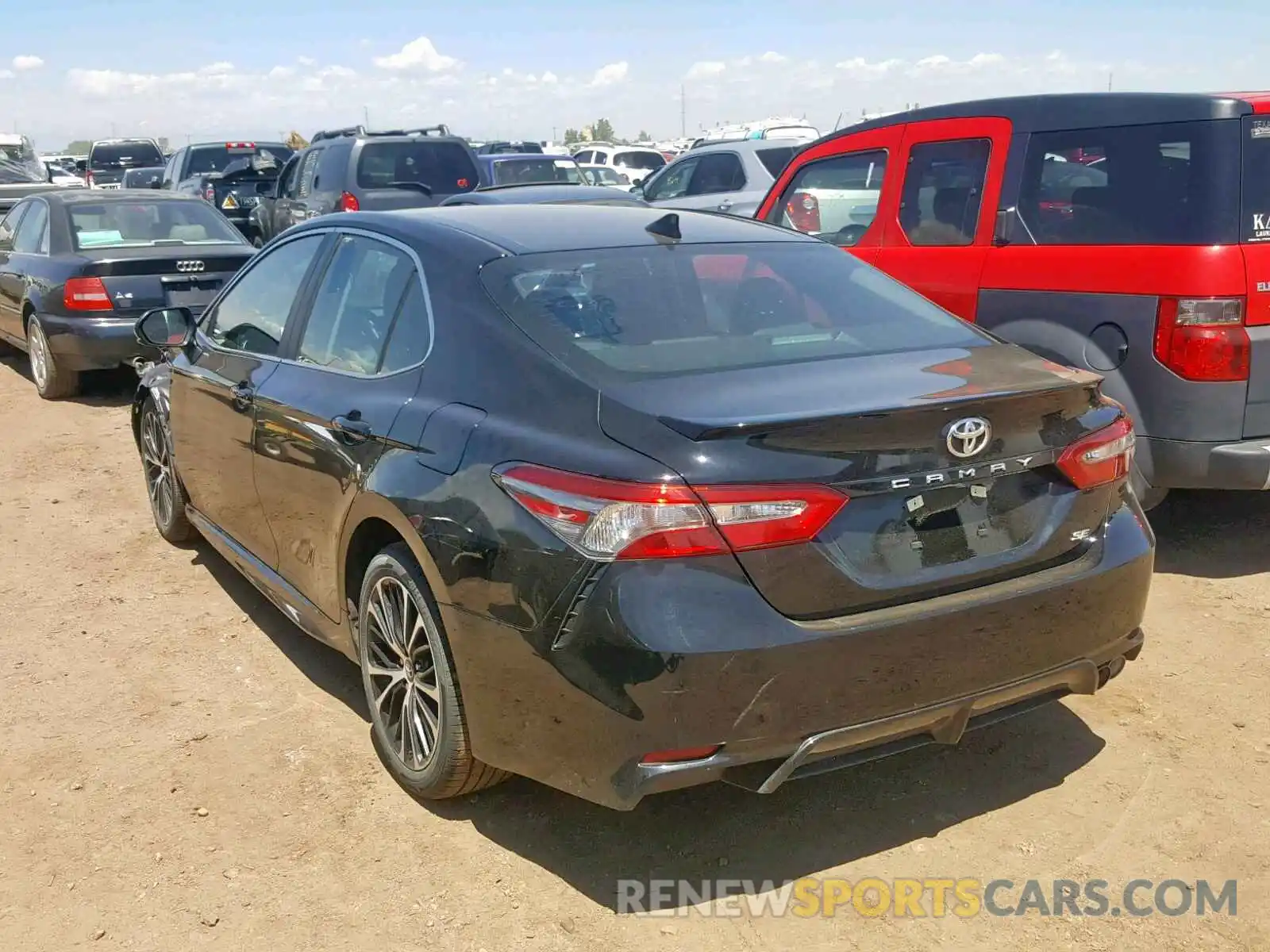 3 Photograph of a damaged car 4T1B11HK5KU733220 TOYOTA CAMRY 2019