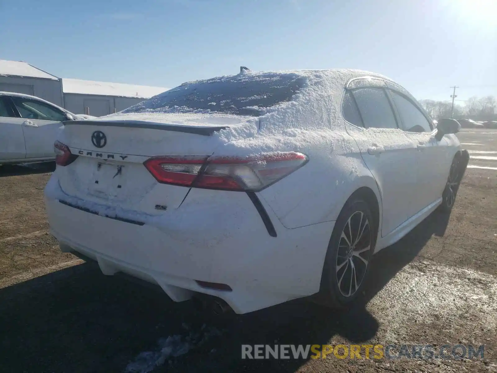 4 Photograph of a damaged car 4T1B11HK5KU734836 TOYOTA CAMRY 2019