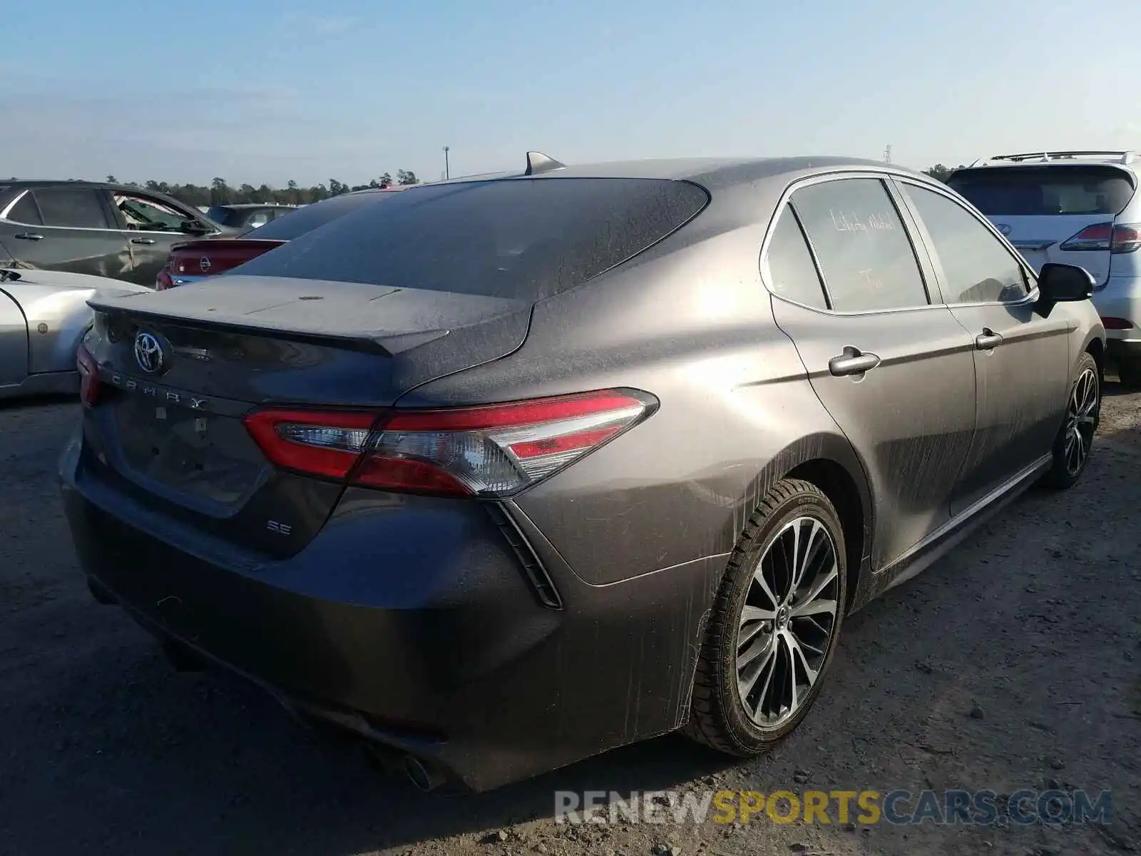 4 Photograph of a damaged car 4T1B11HK5KU734982 TOYOTA CAMRY 2019