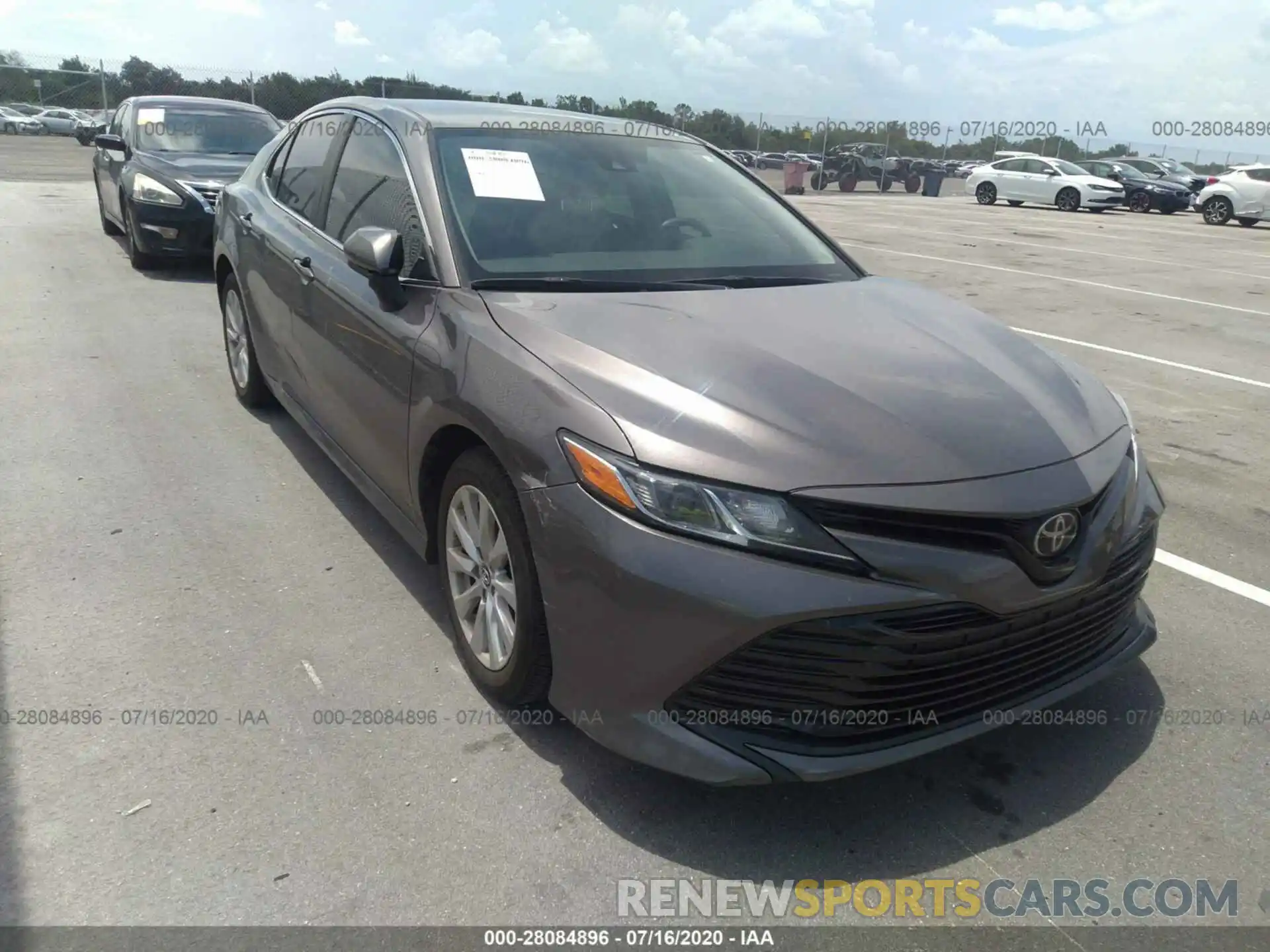 1 Photograph of a damaged car 4T1B11HK5KU735100 TOYOTA CAMRY 2019