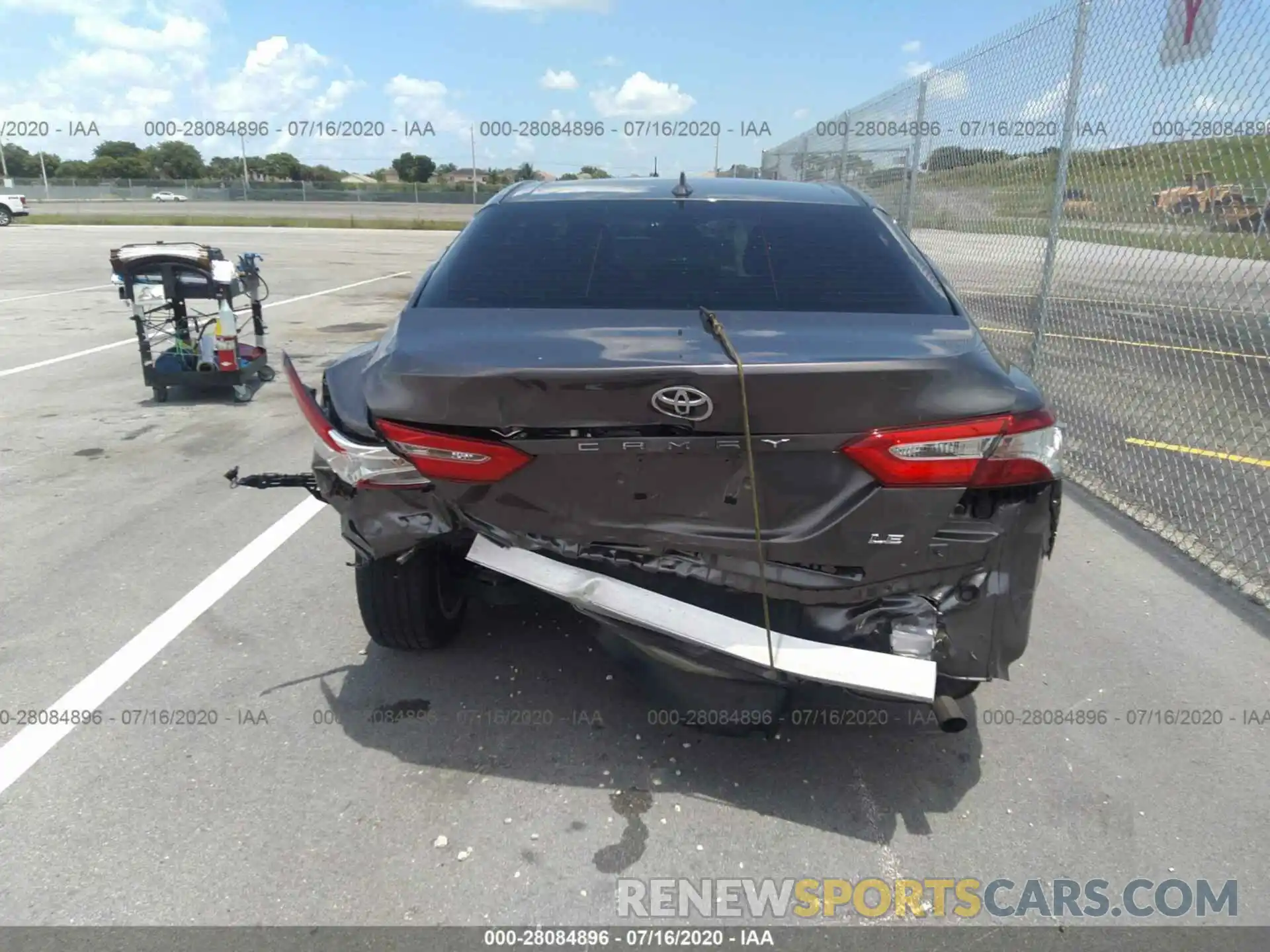 6 Photograph of a damaged car 4T1B11HK5KU735100 TOYOTA CAMRY 2019