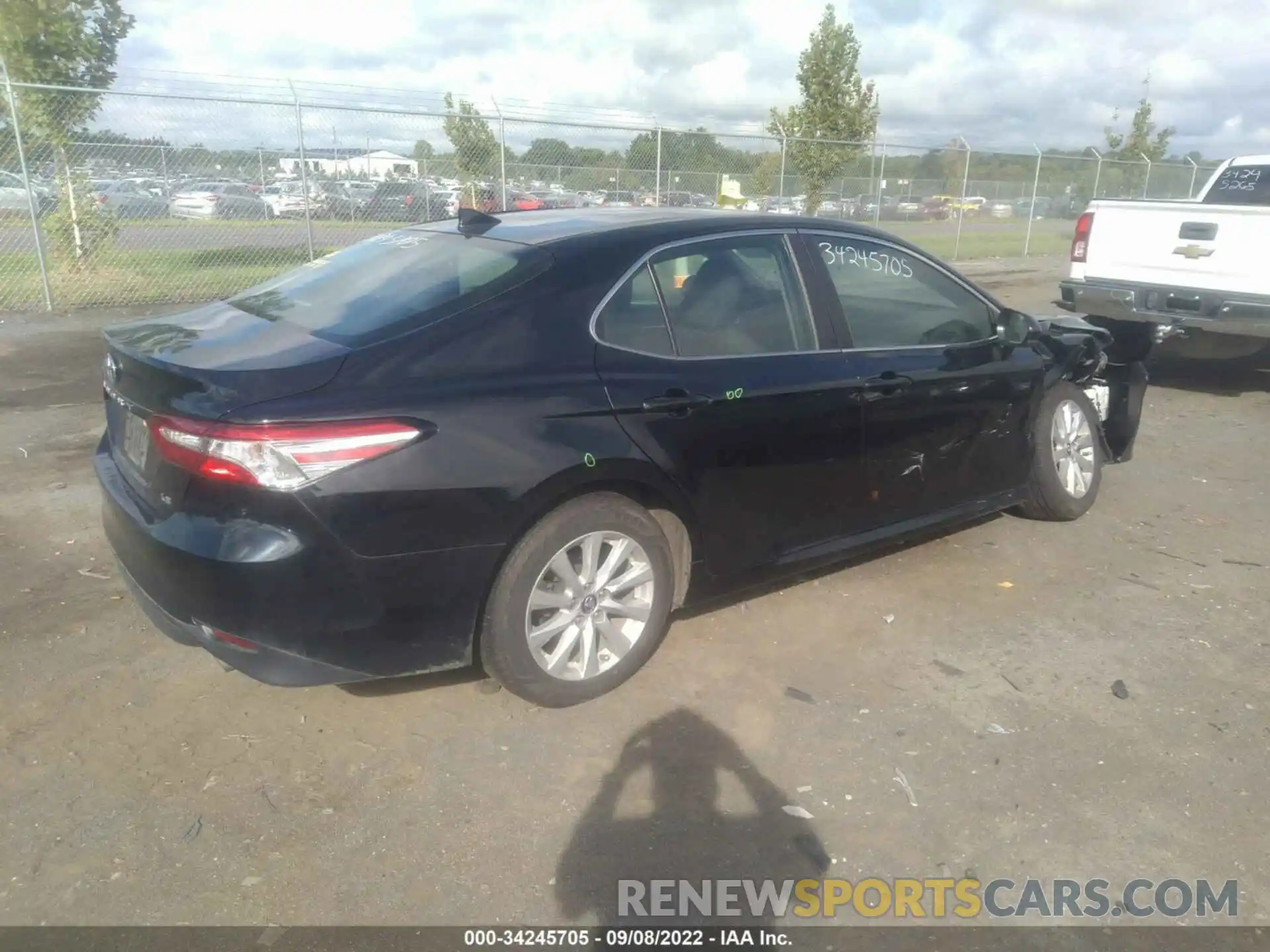 4 Photograph of a damaged car 4T1B11HK5KU736165 TOYOTA CAMRY 2019