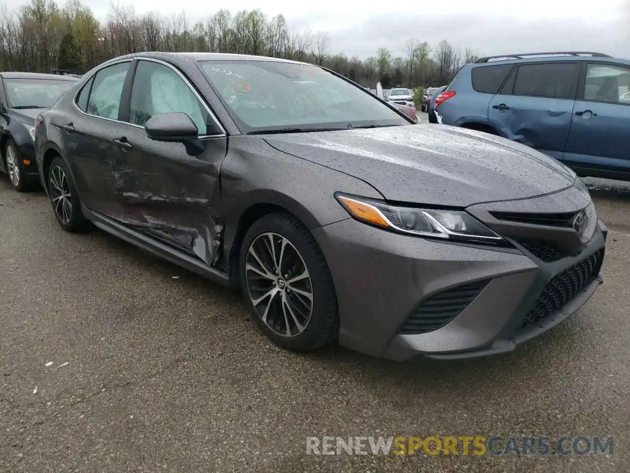 1 Photograph of a damaged car 4T1B11HK5KU737526 TOYOTA CAMRY 2019