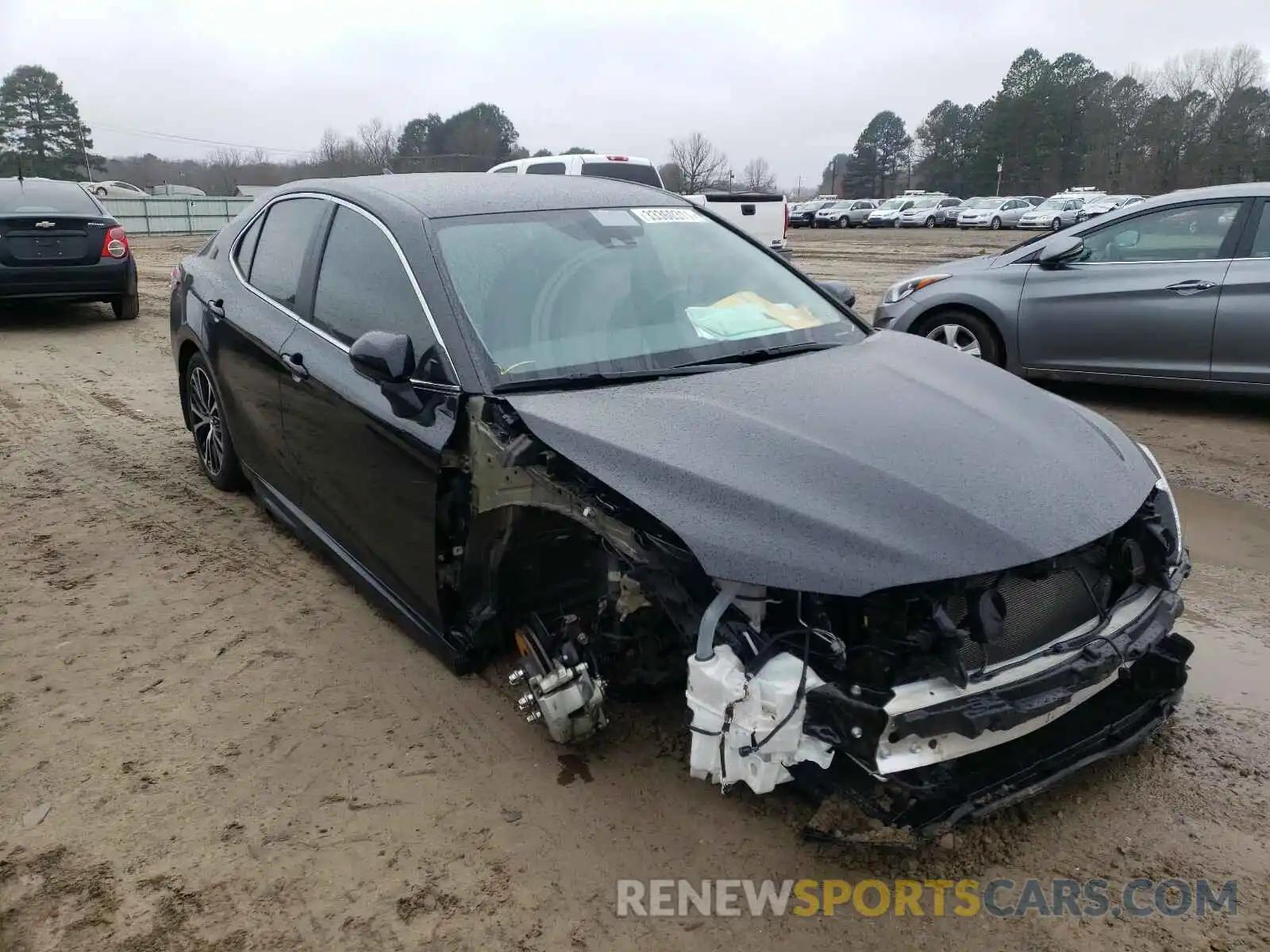 1 Photograph of a damaged car 4T1B11HK5KU738532 TOYOTA CAMRY 2019