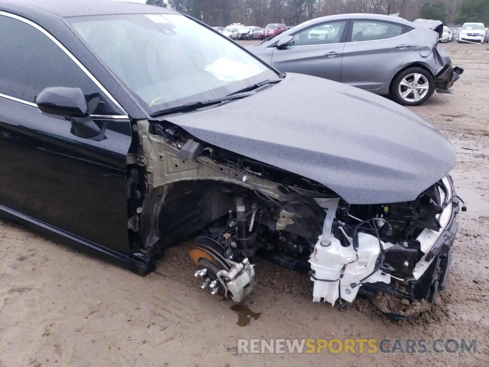 9 Photograph of a damaged car 4T1B11HK5KU738532 TOYOTA CAMRY 2019