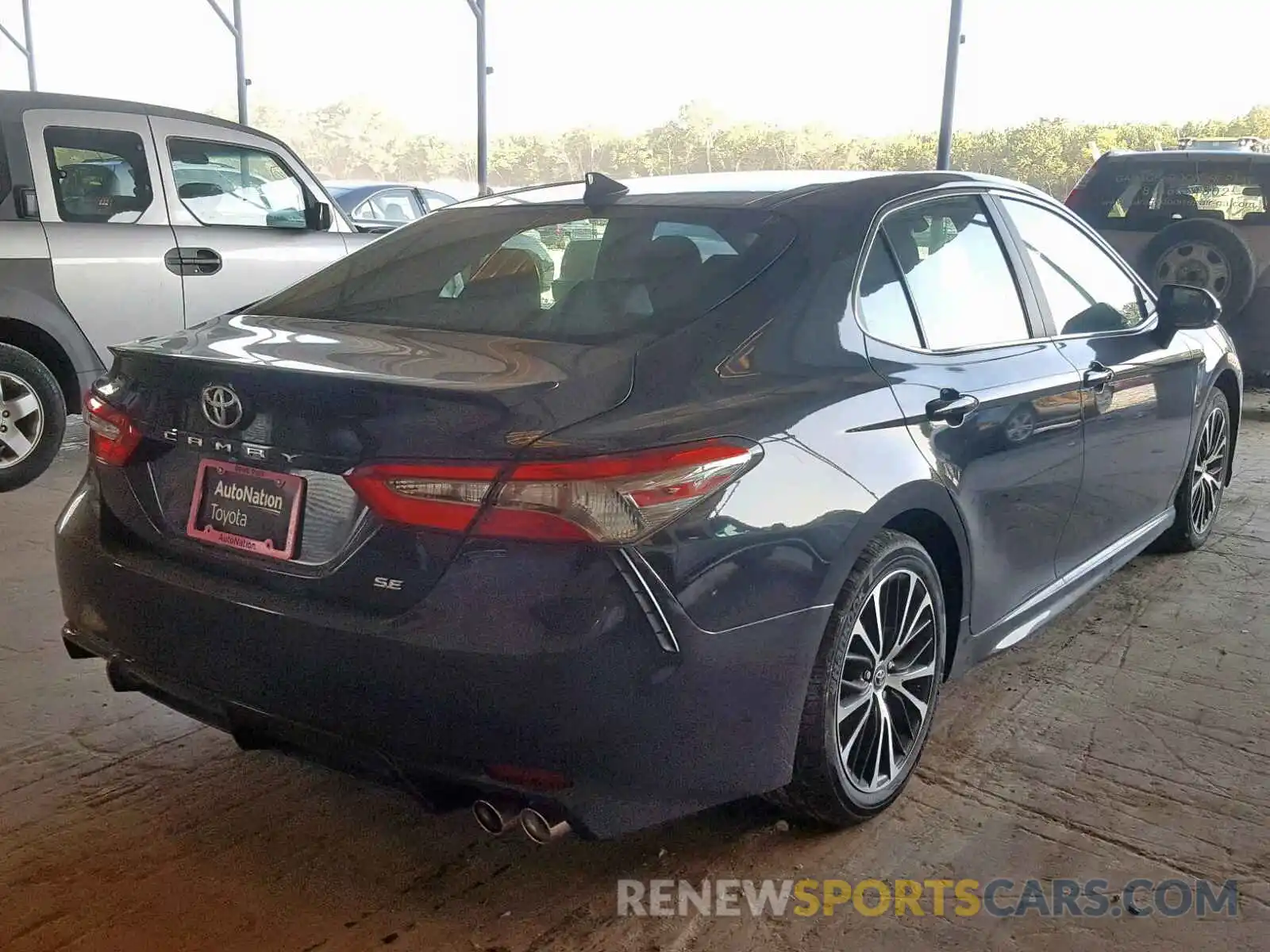 4 Photograph of a damaged car 4T1B11HK5KU738921 TOYOTA CAMRY 2019