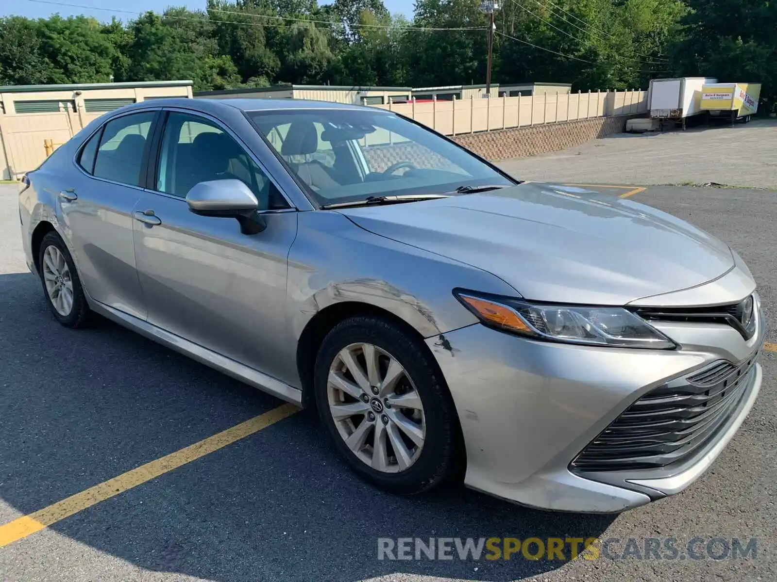 1 Photograph of a damaged car 4T1B11HK5KU740300 TOYOTA CAMRY 2019