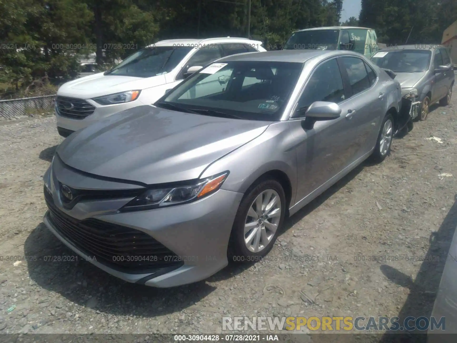 2 Photograph of a damaged car 4T1B11HK5KU740331 TOYOTA CAMRY 2019