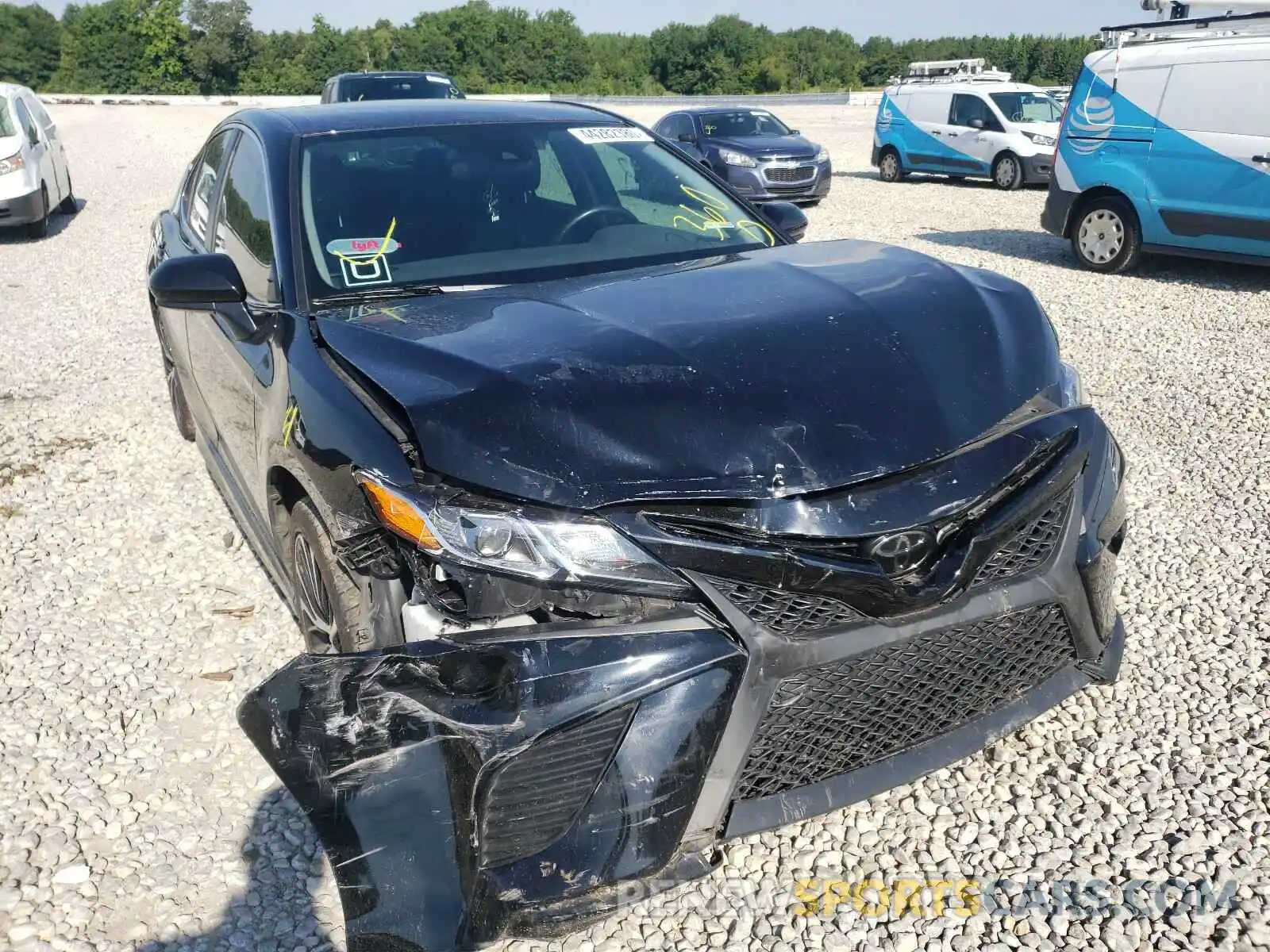 9 Photograph of a damaged car 4T1B11HK5KU740877 TOYOTA CAMRY 2019